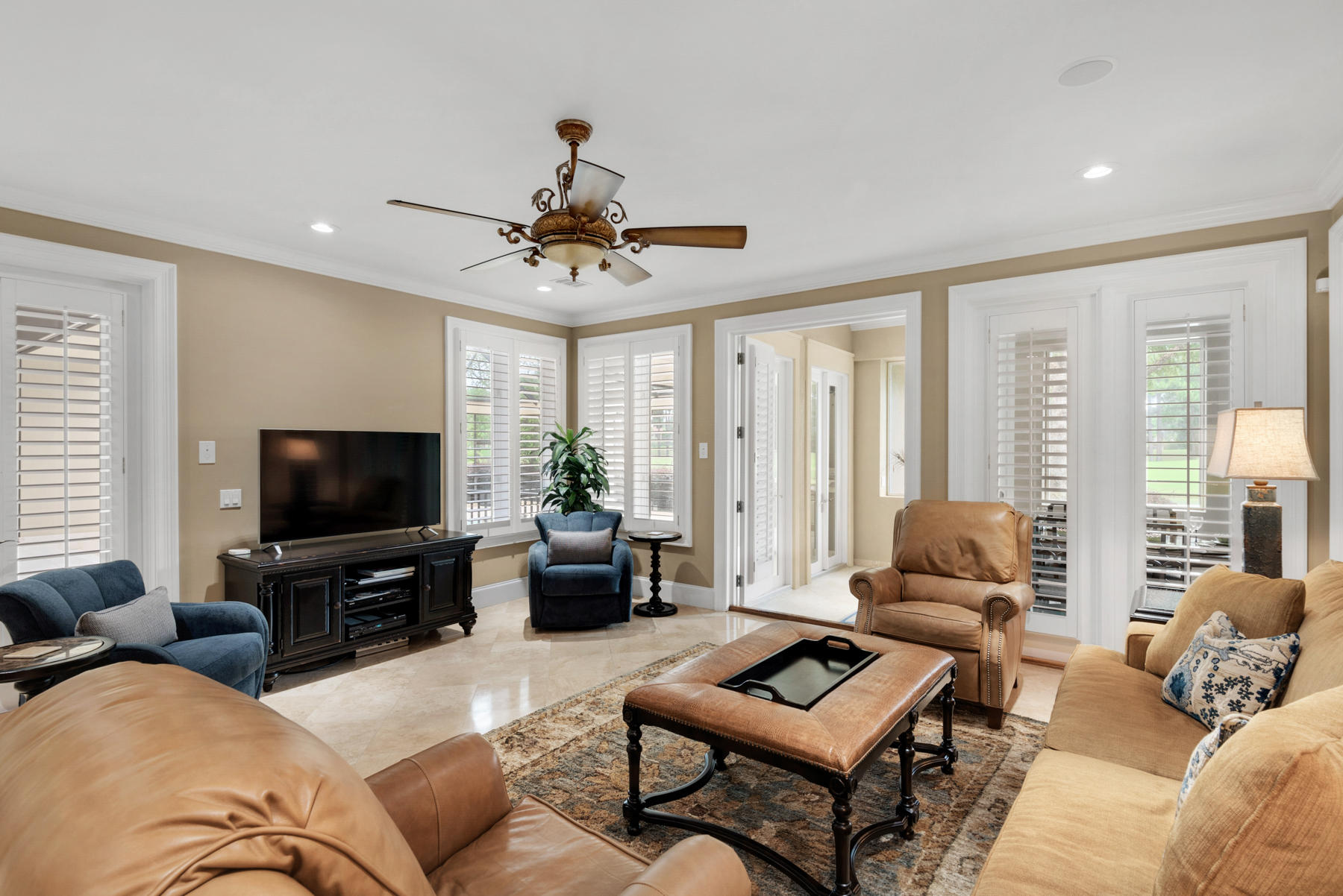 BURNT PINE - Residential