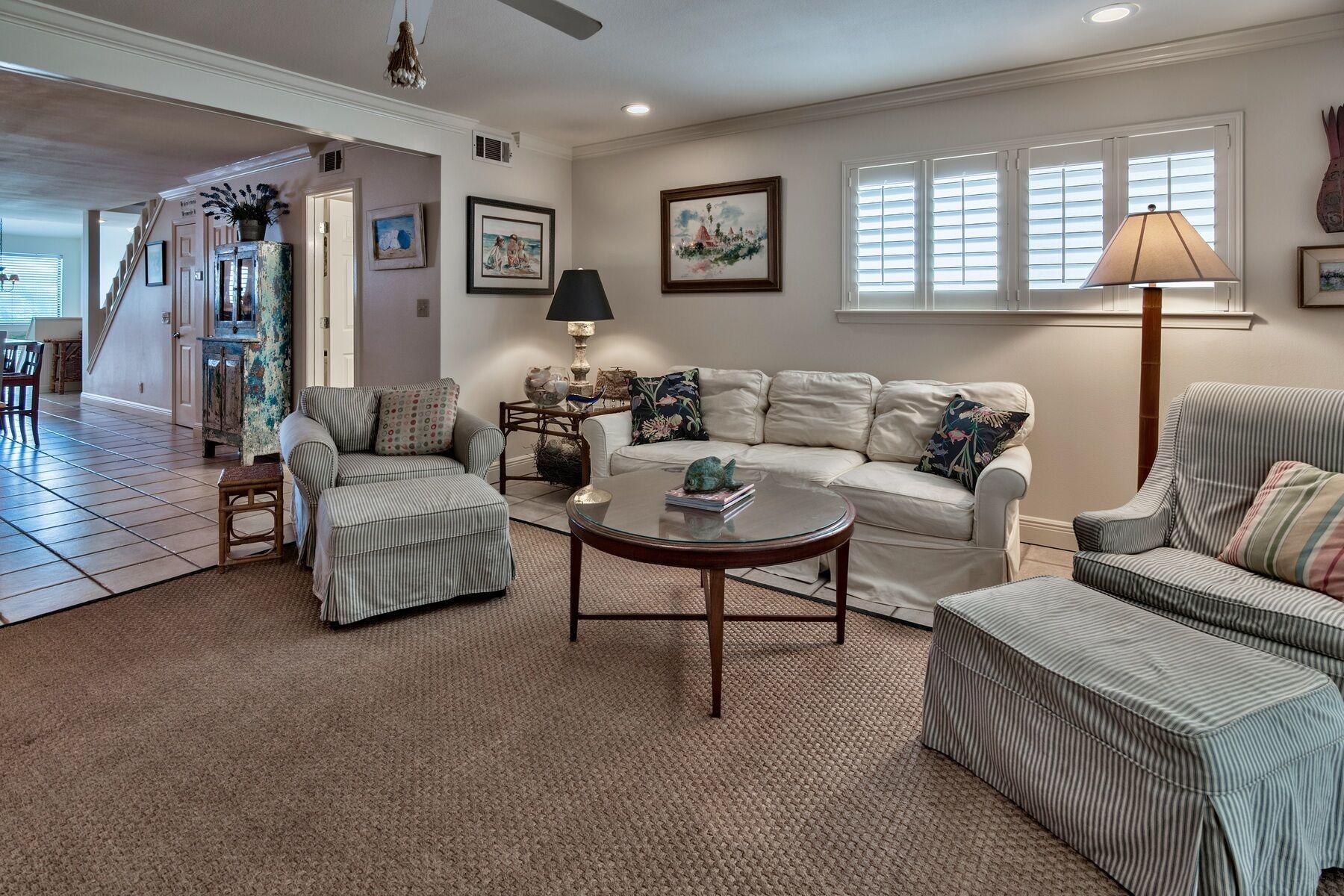 BLUE MOUNTAIN VILLAS CONDO - Residential