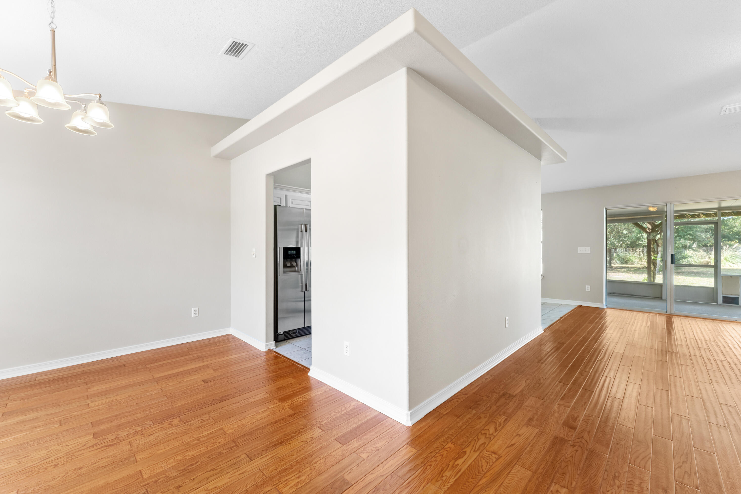 HOLLEY BY THE SEA - Residential