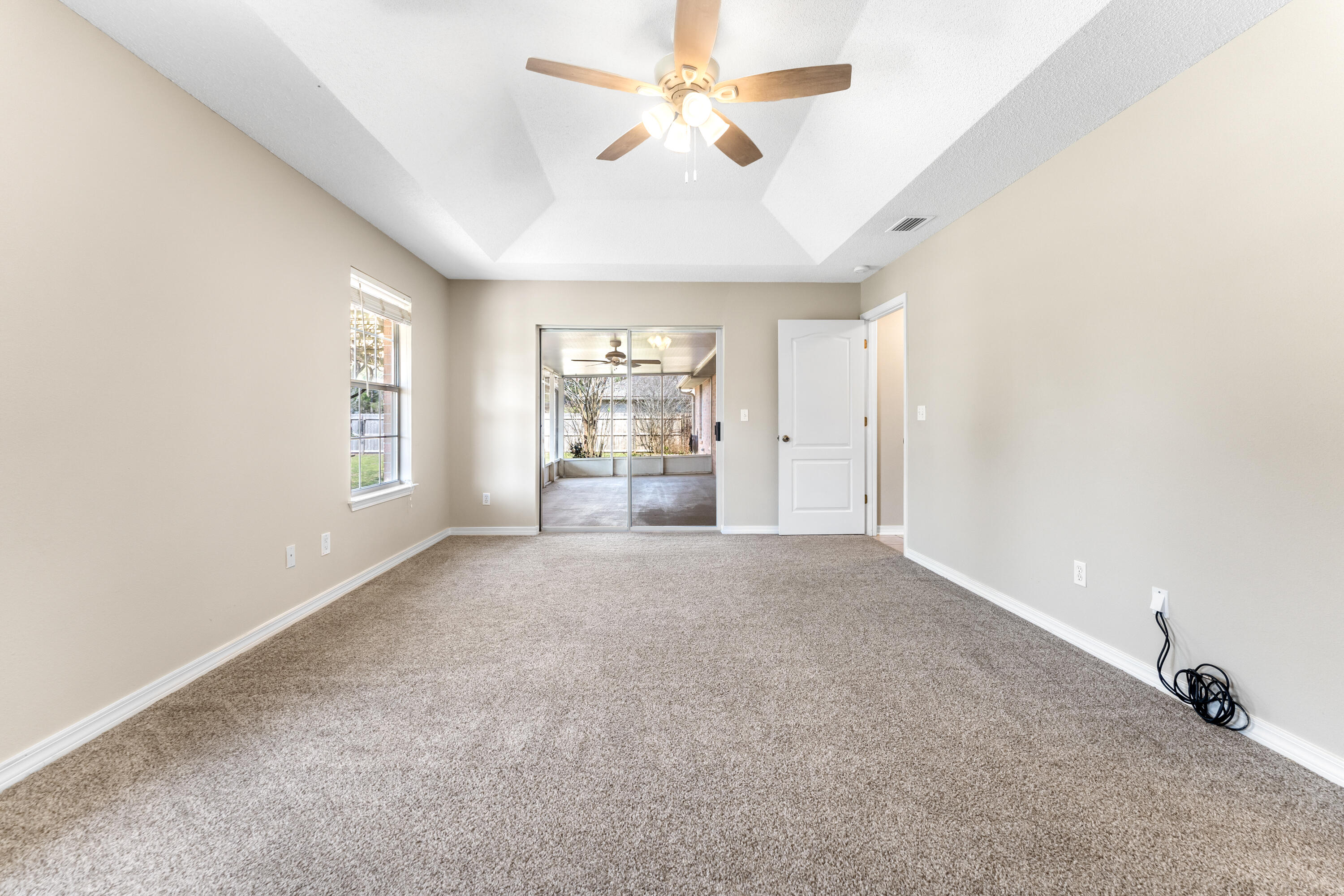 HOLLEY BY THE SEA - Residential