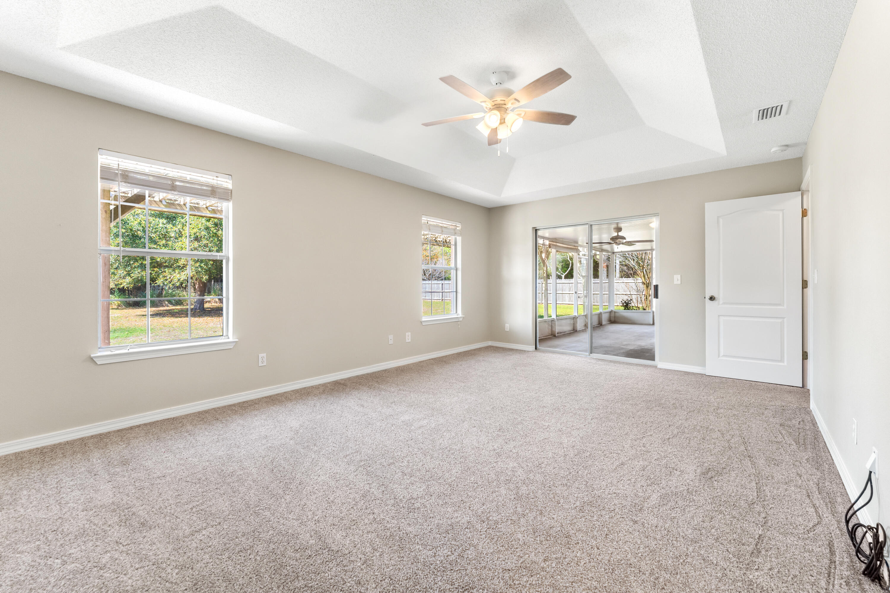 HOLLEY BY THE SEA - Residential