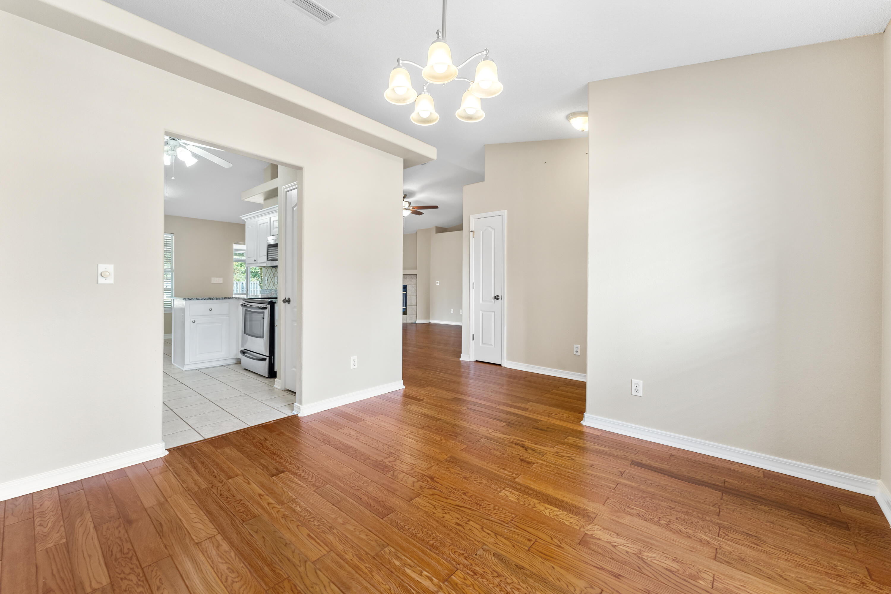 HOLLEY BY THE SEA - Residential