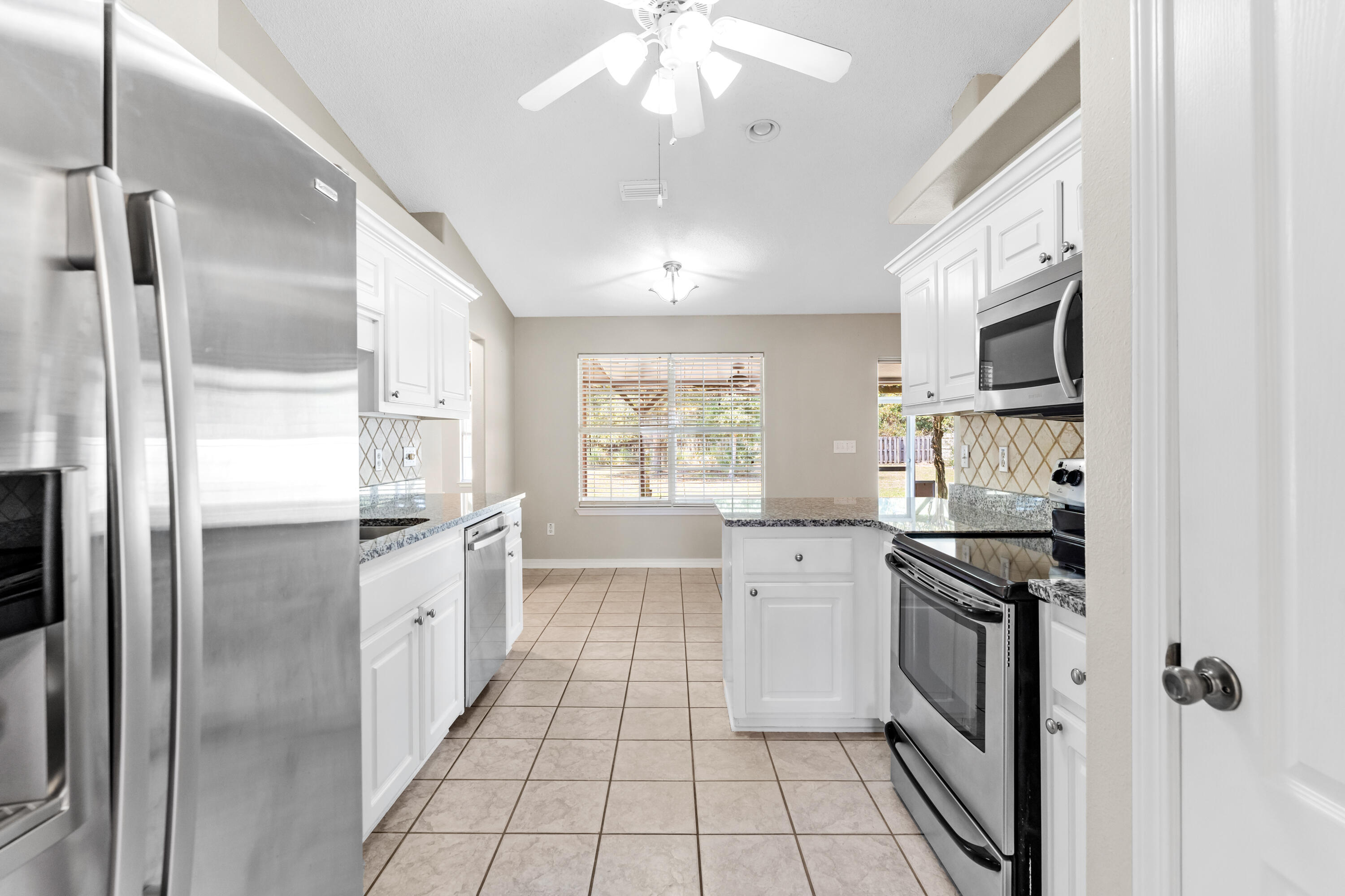 HOLLEY BY THE SEA - Residential