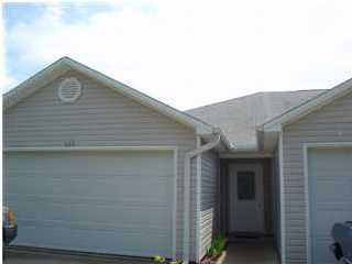 ROSEBUD PLANTATION T/H - Residential Lease