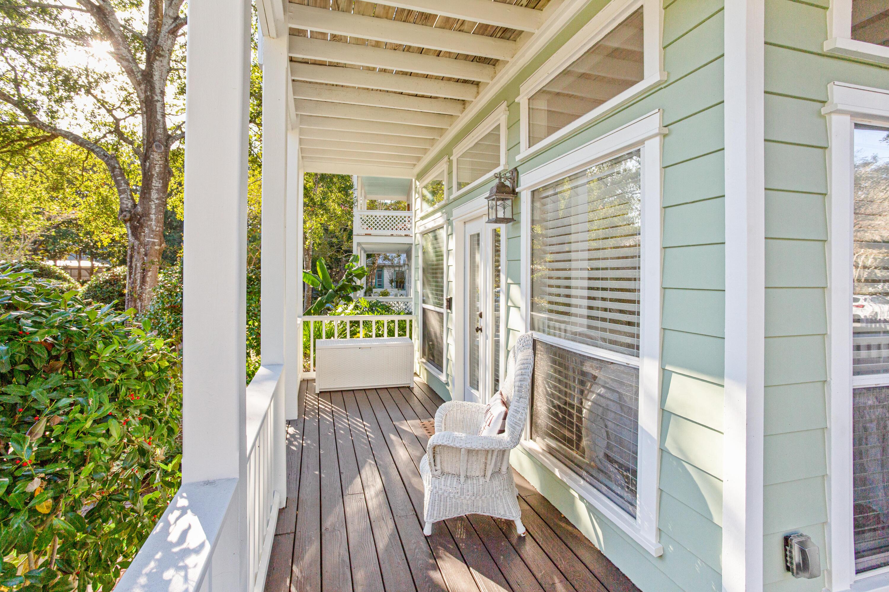 CRYSTAL LAKE PHASE I - Residential