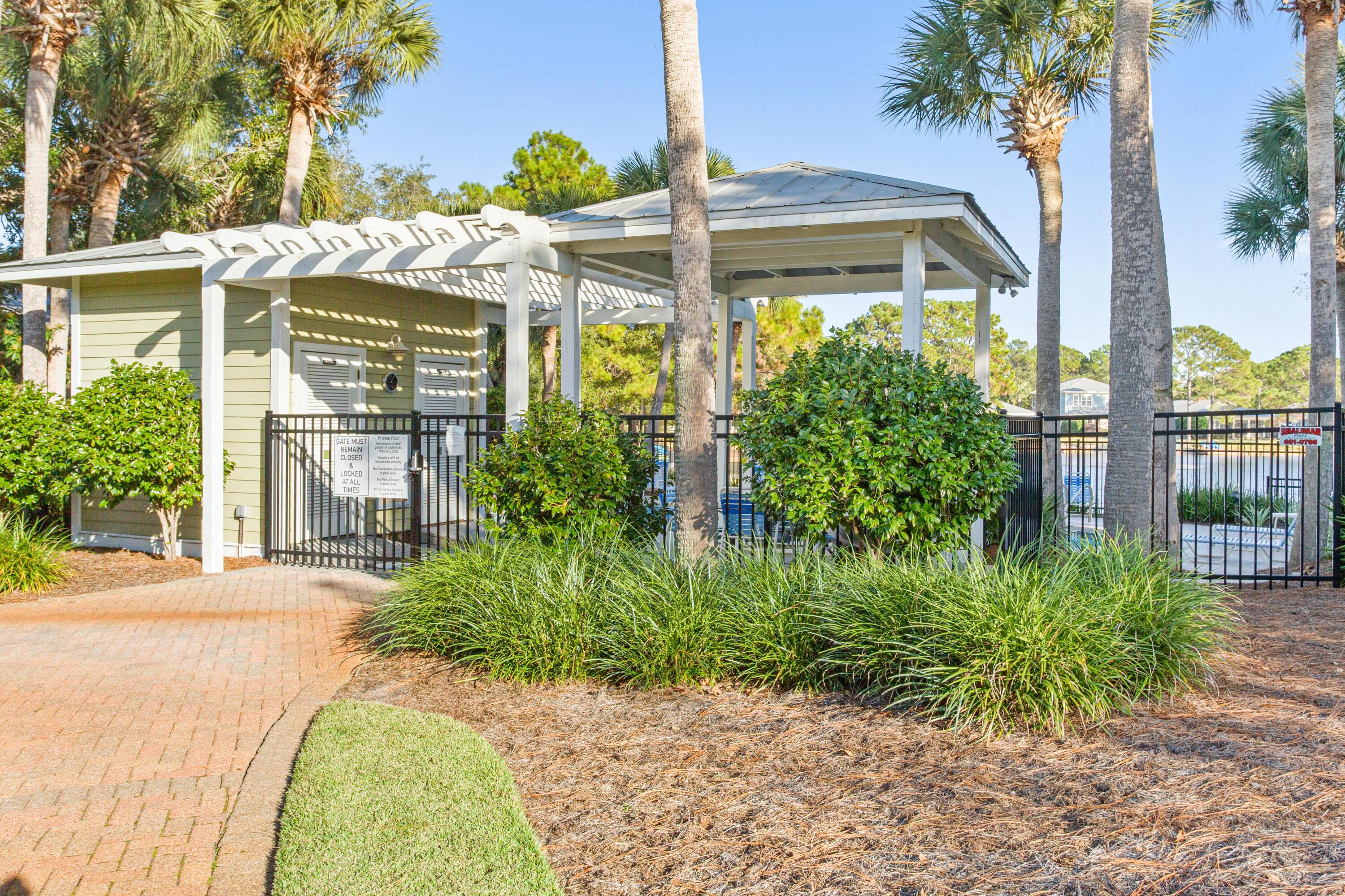 CRYSTAL LAKE PHASE I - Residential