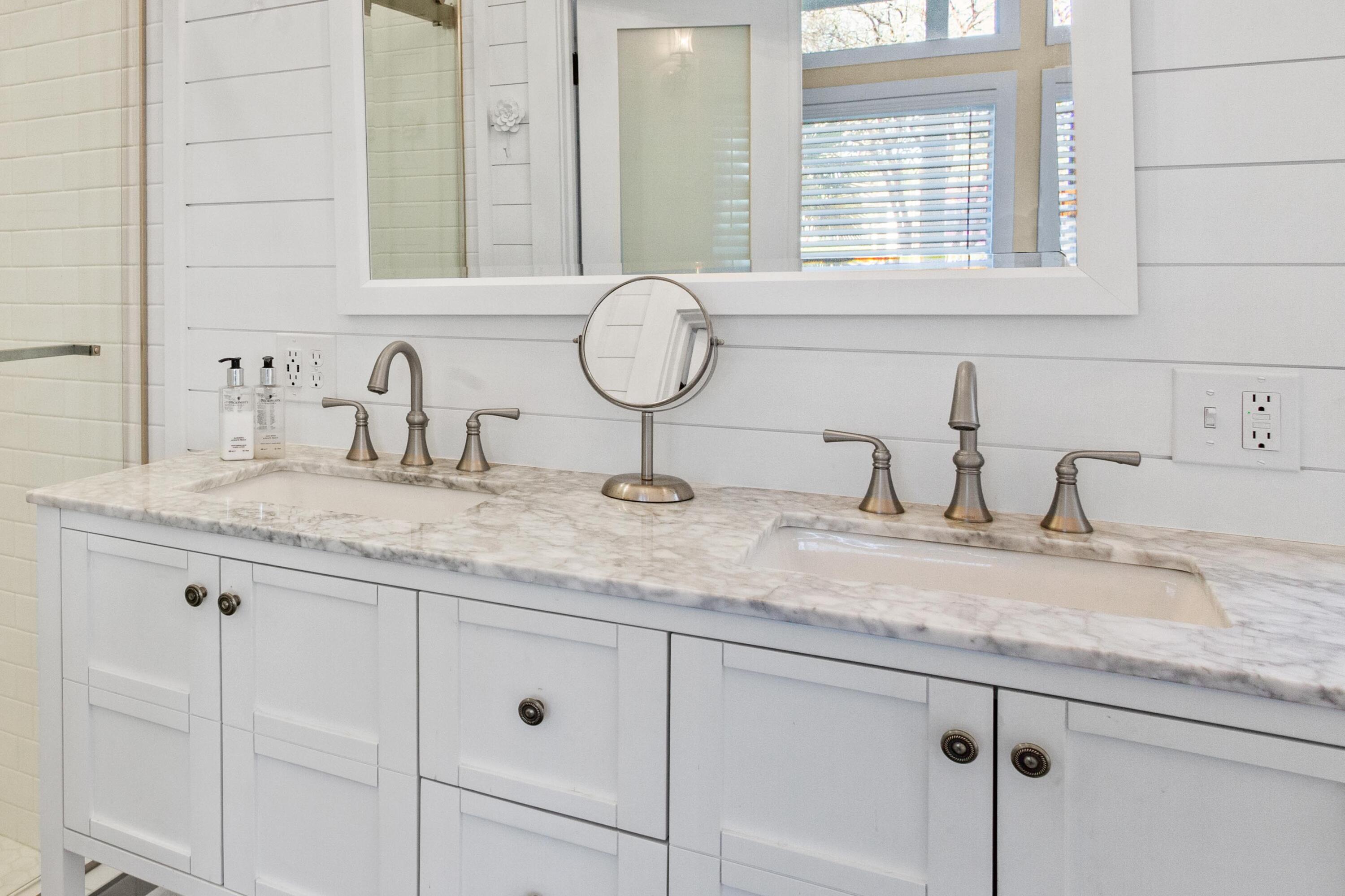 CRYSTAL LAKE PHASE I - Residential