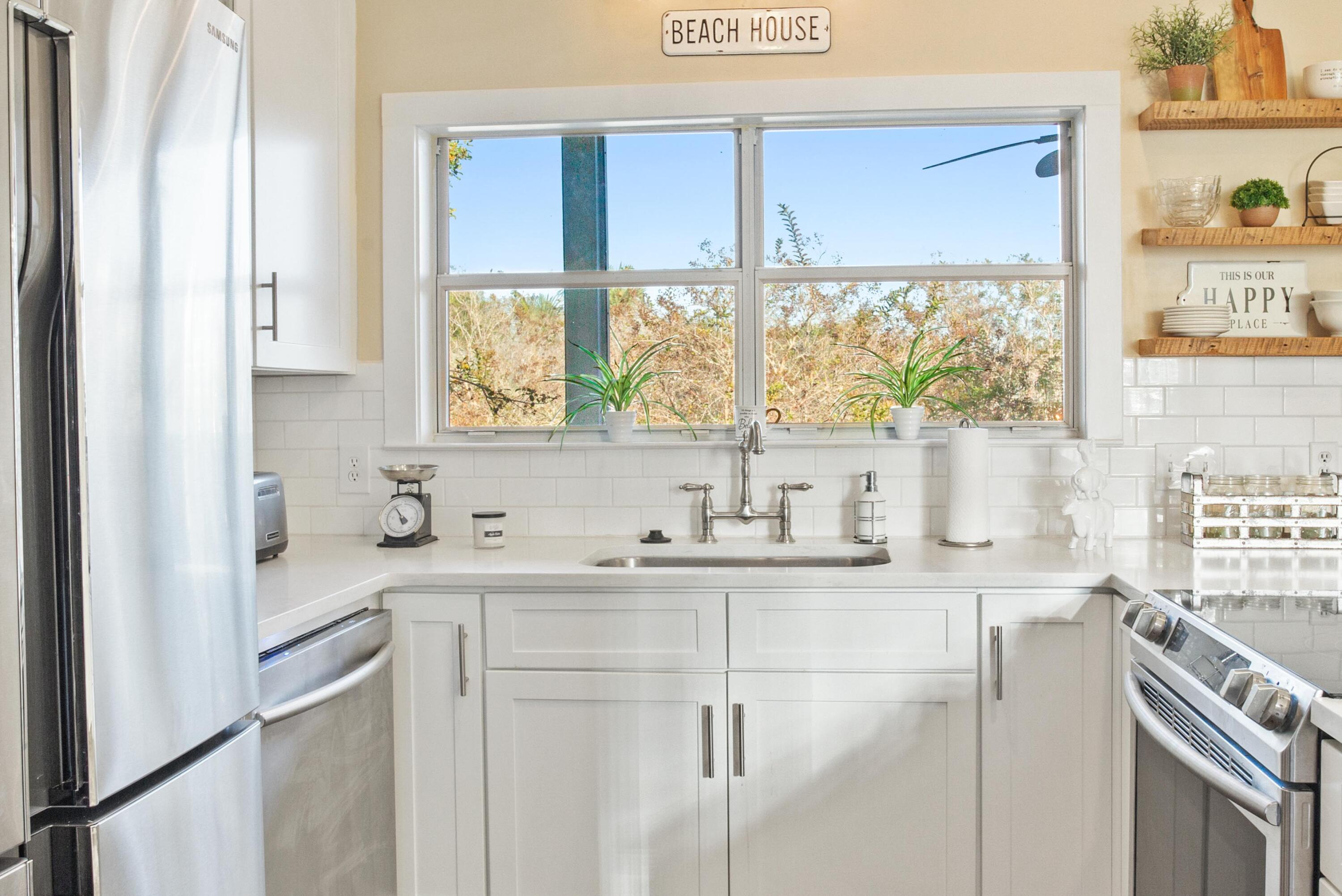 CRYSTAL LAKE PHASE I - Residential