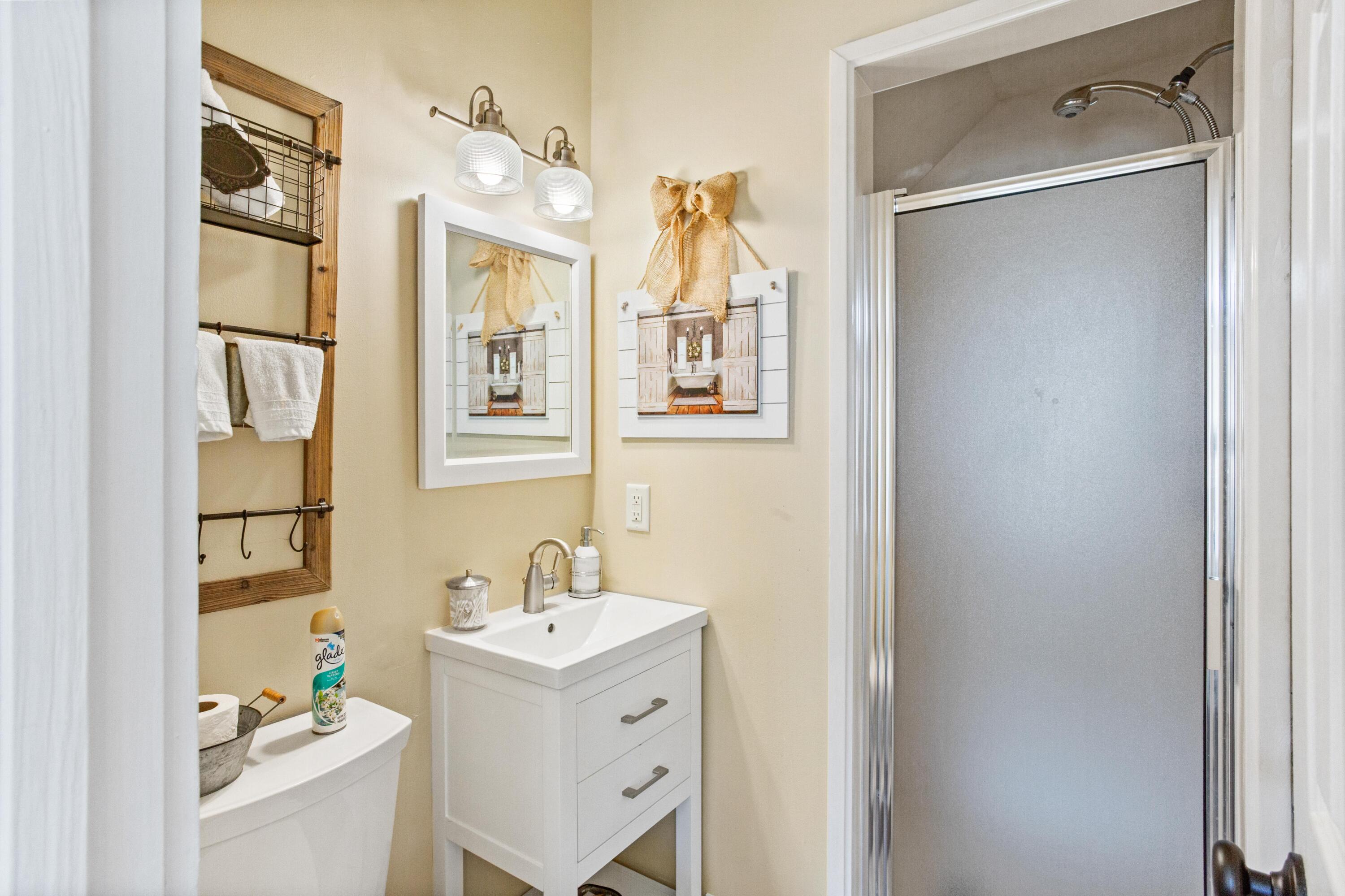 CRYSTAL LAKE PHASE I - Residential