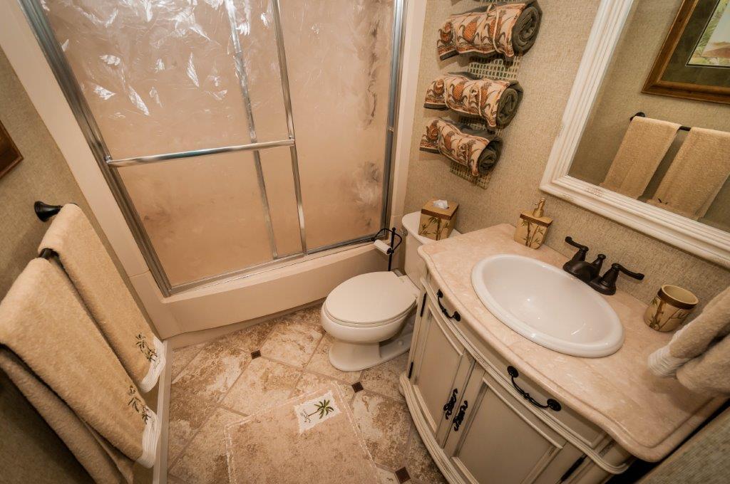 HOLIDAY ISLE - Residential