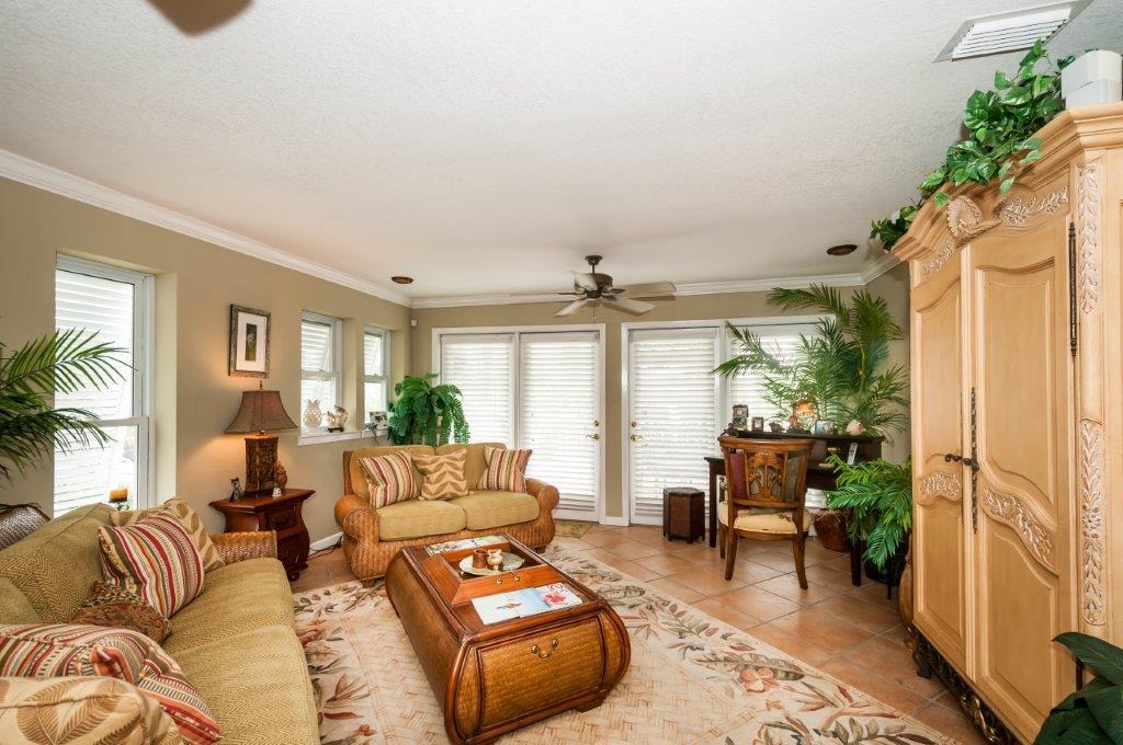 HOLIDAY ISLE - Residential