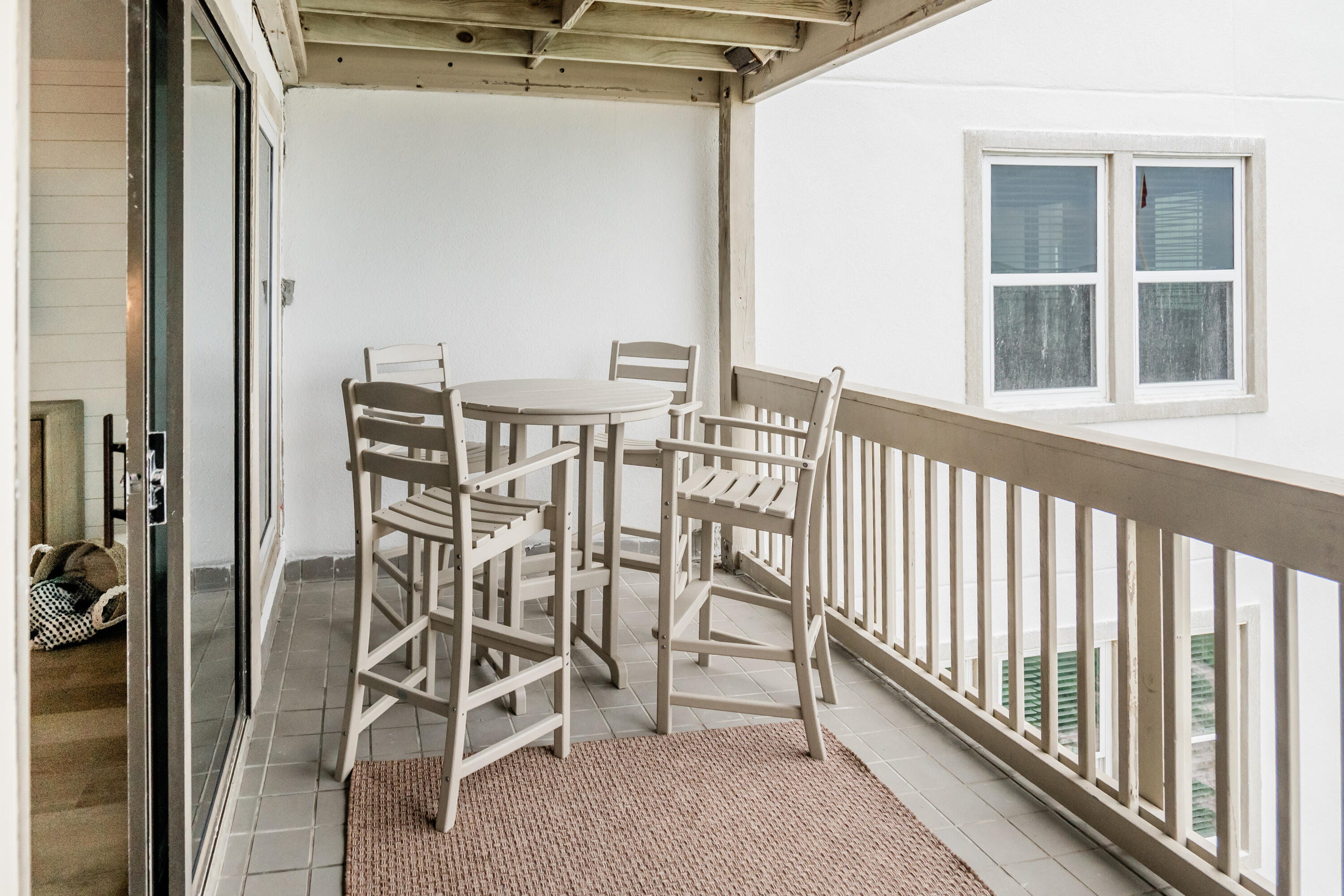 RAMSGATE HARBOUR PH 3 CONDO - Residential