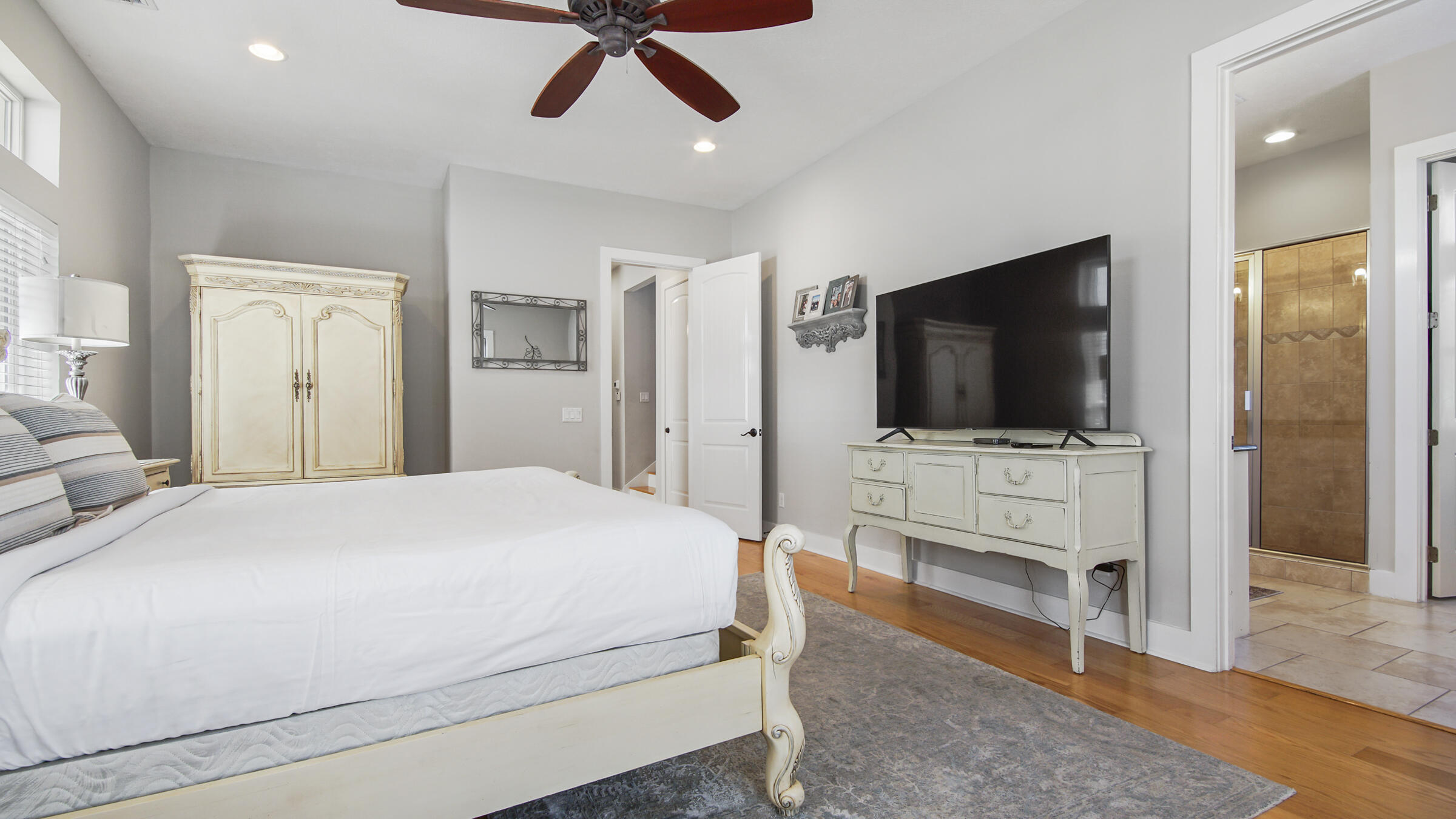 SEACREST EAST - Residential