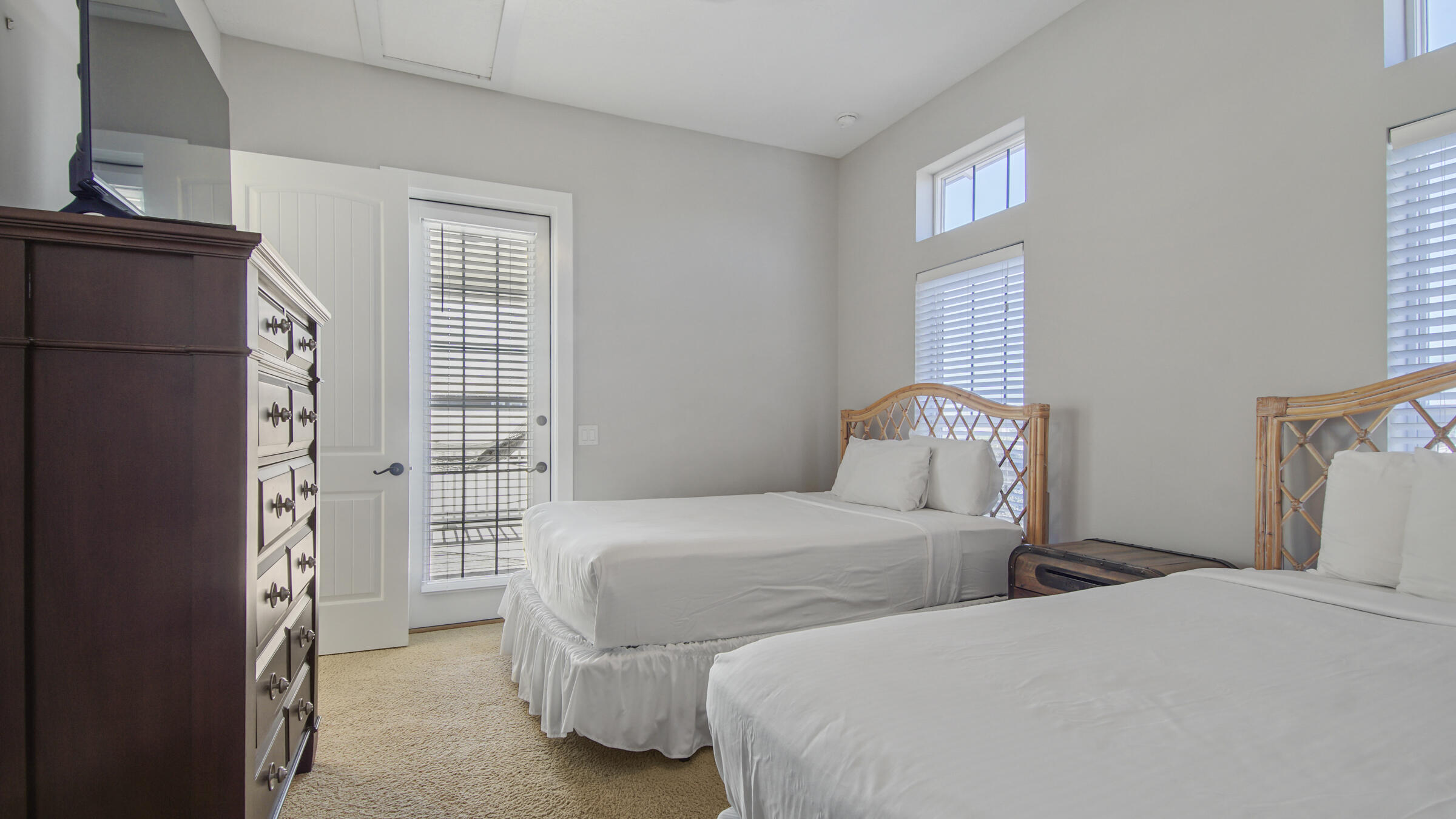 SEACREST EAST - Residential
