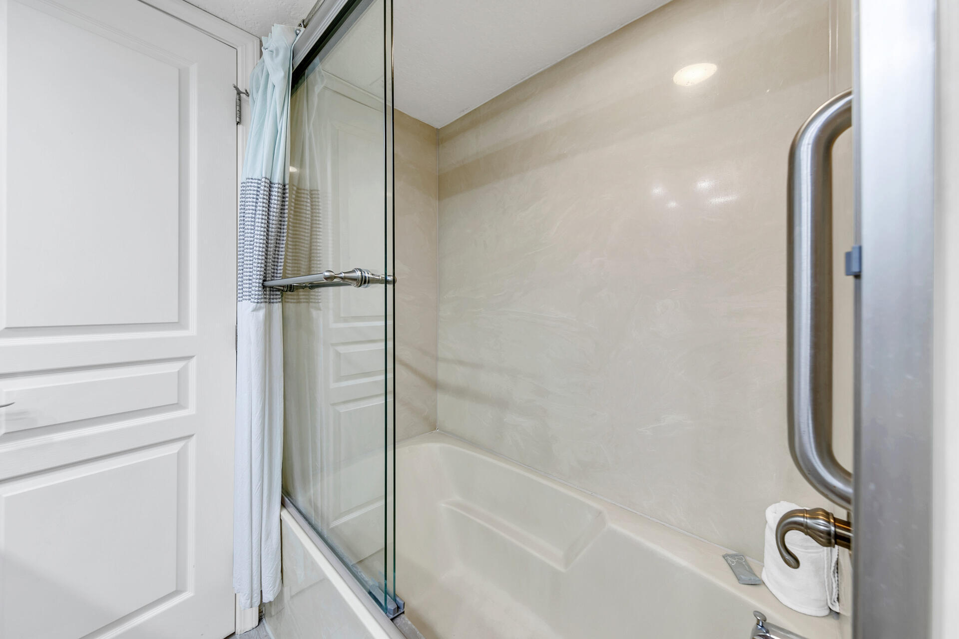 EDGEWATER BEACH CONDO PH 1 - Residential