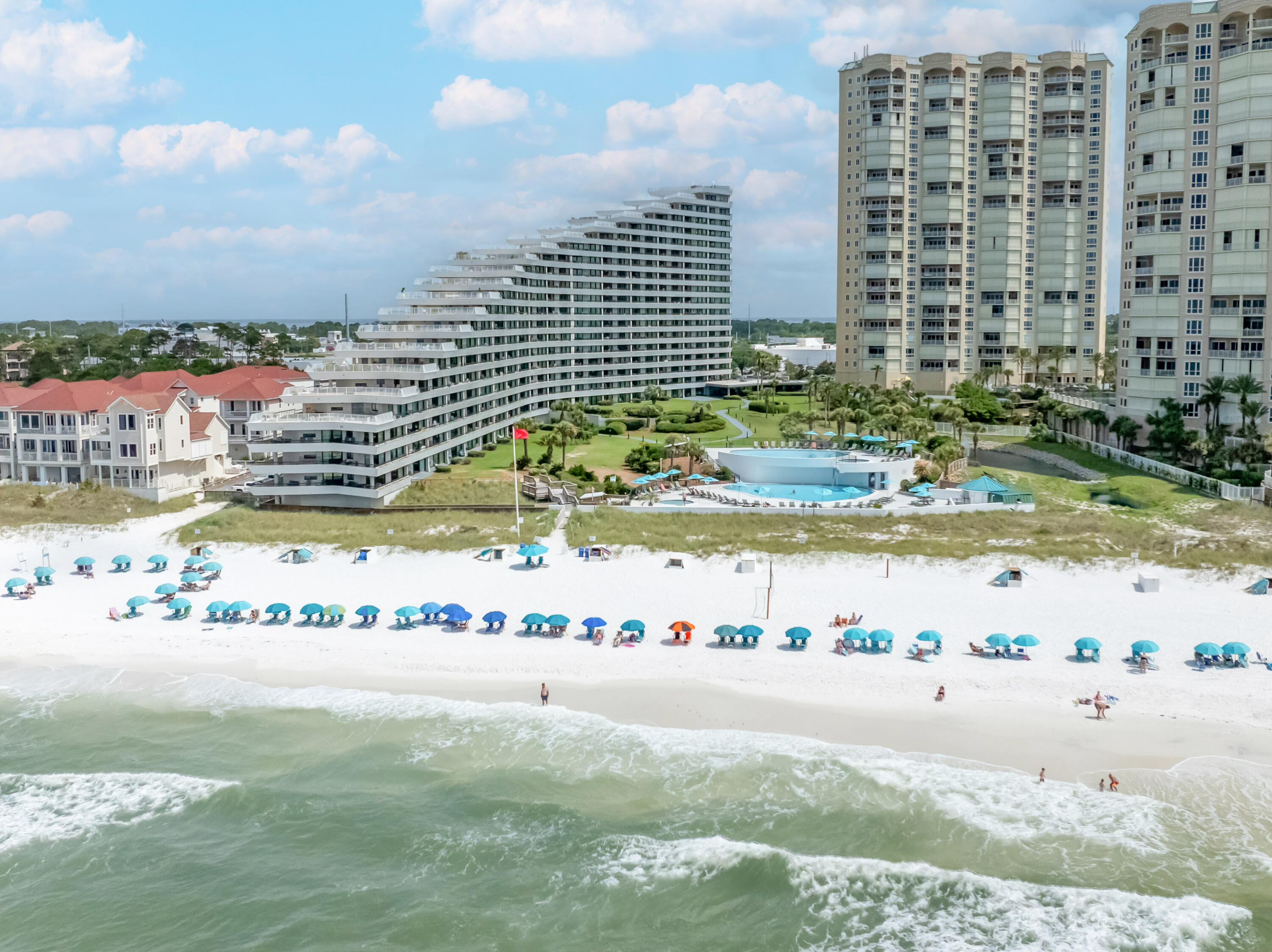 EDGEWATER BEACH CONDO PH 1 - Residential
