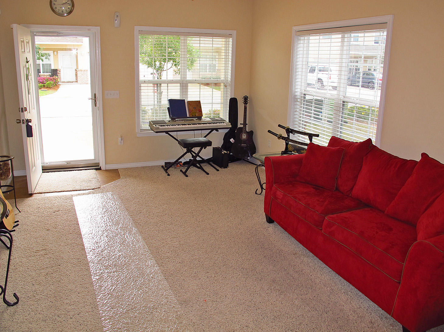 MERIDIAN SQUARE T/H - Residential