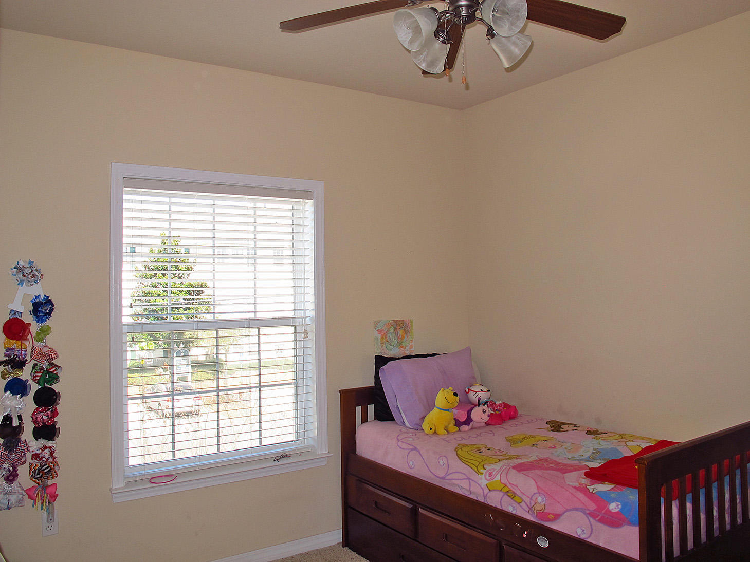 MERIDIAN SQUARE T/H - Residential