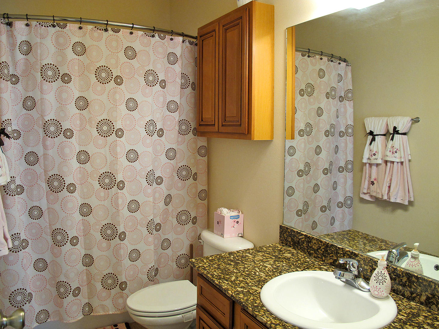 MERIDIAN SQUARE T/H - Residential