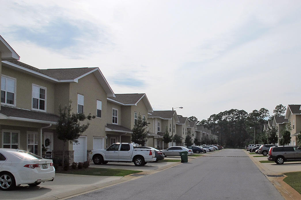 MERIDIAN SQUARE T/H - Residential