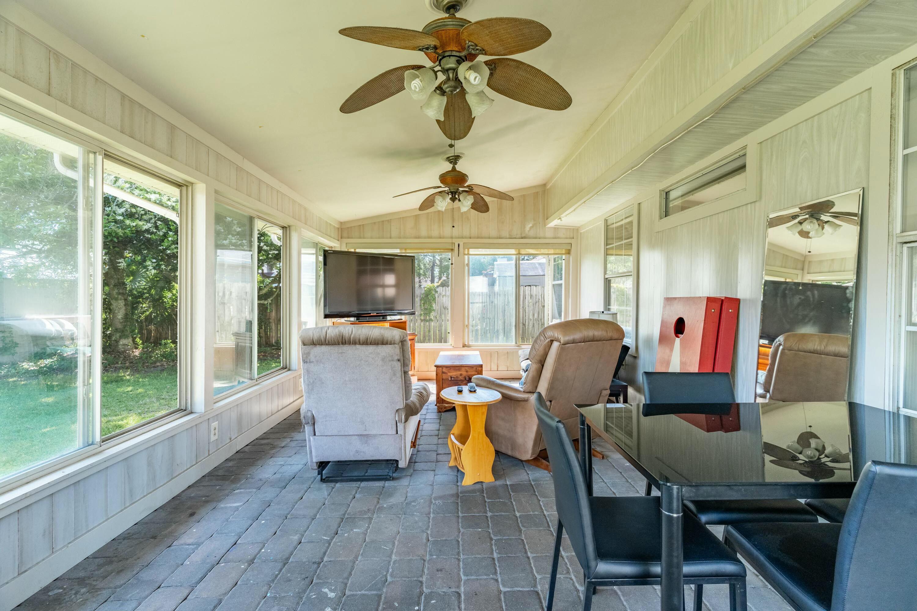 STERLING POINT - Residential