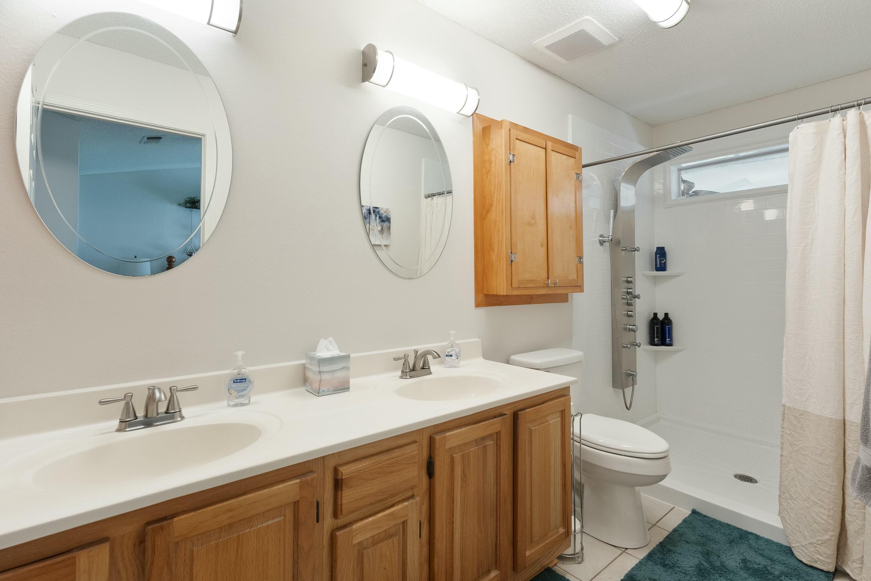 STERLING POINT - Residential