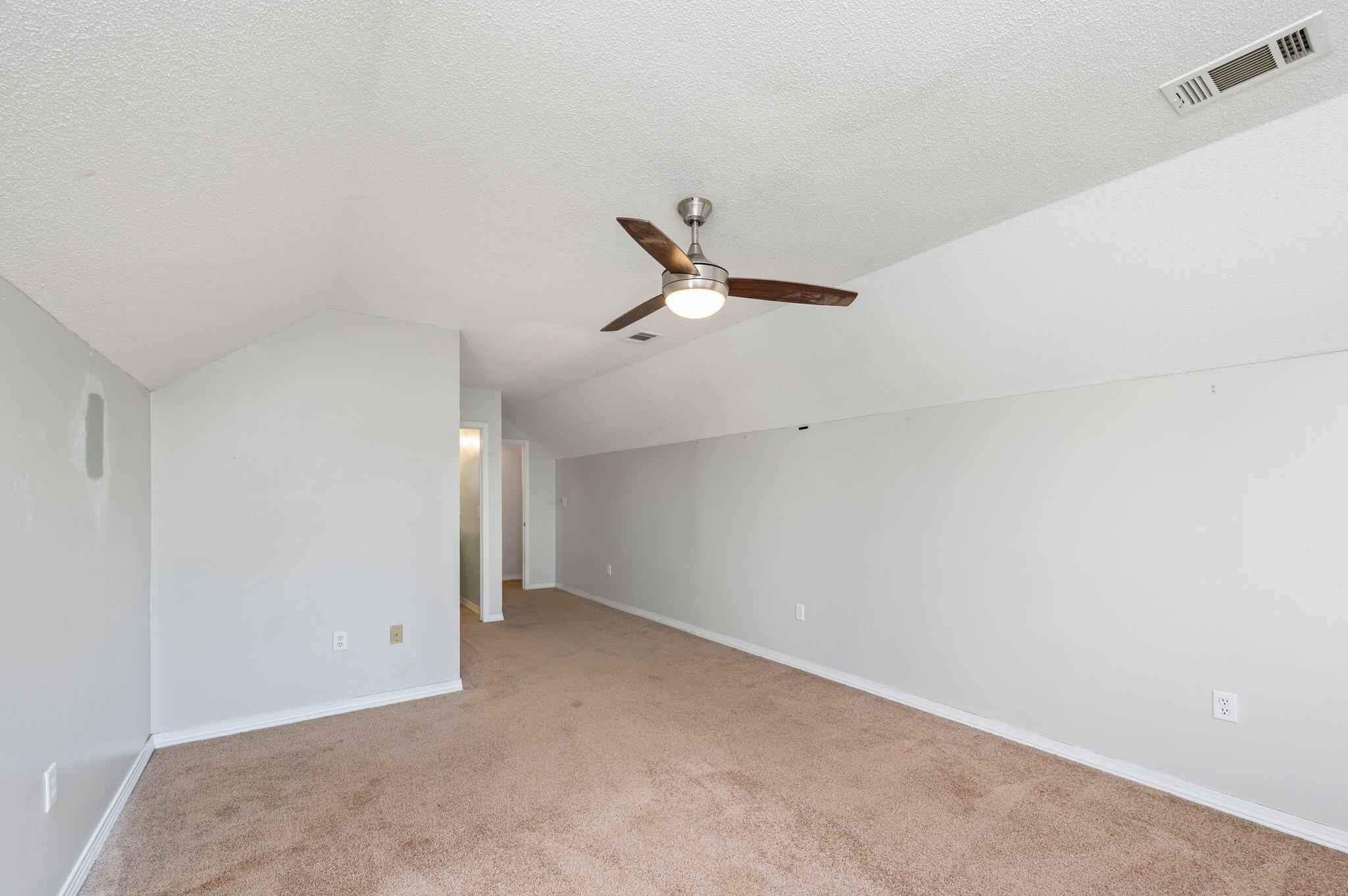 NORTHVIEW 4TH ADD LOT 33 - Residential