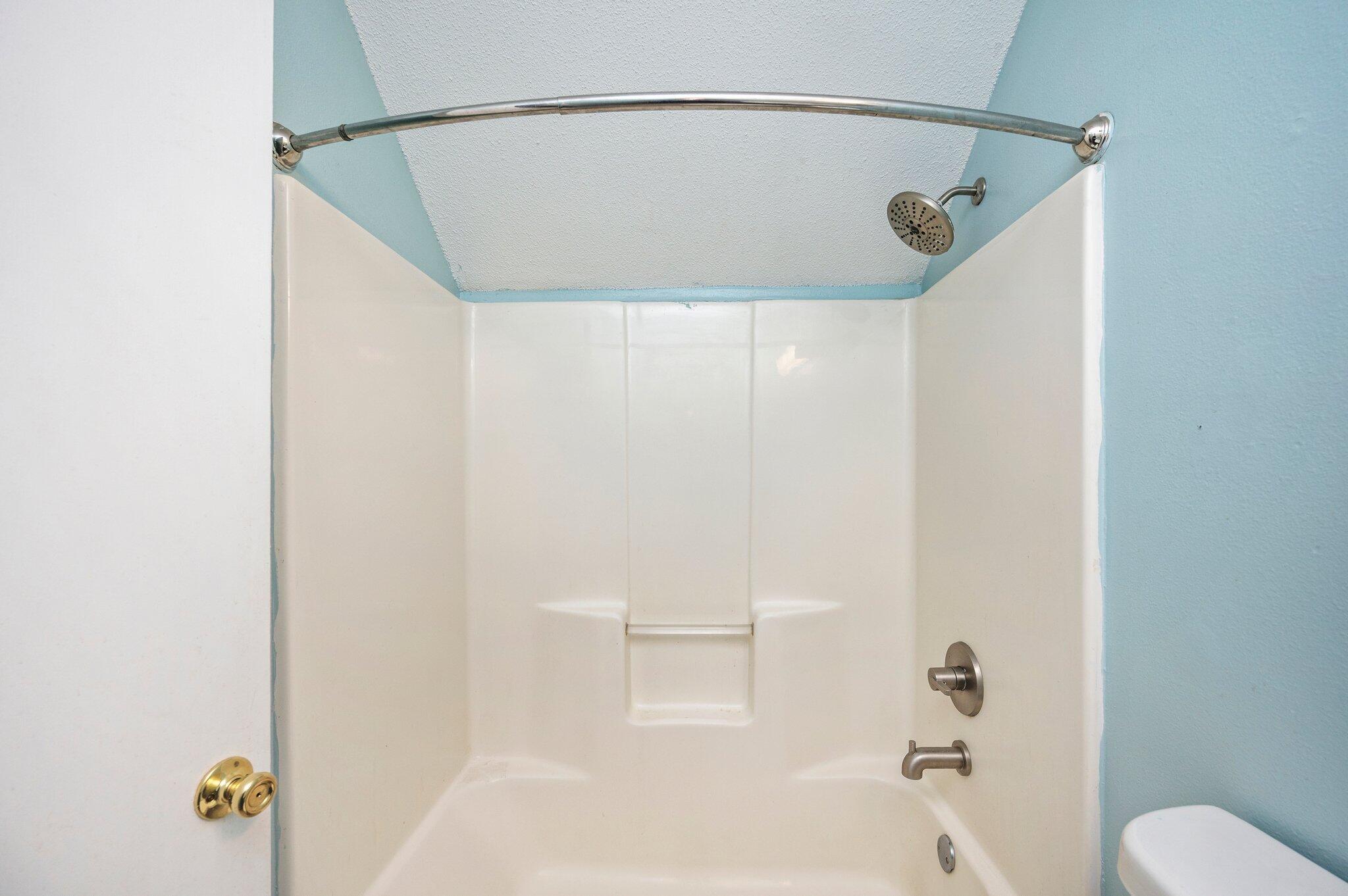 NORTHVIEW 4TH ADD LOT 33 - Residential