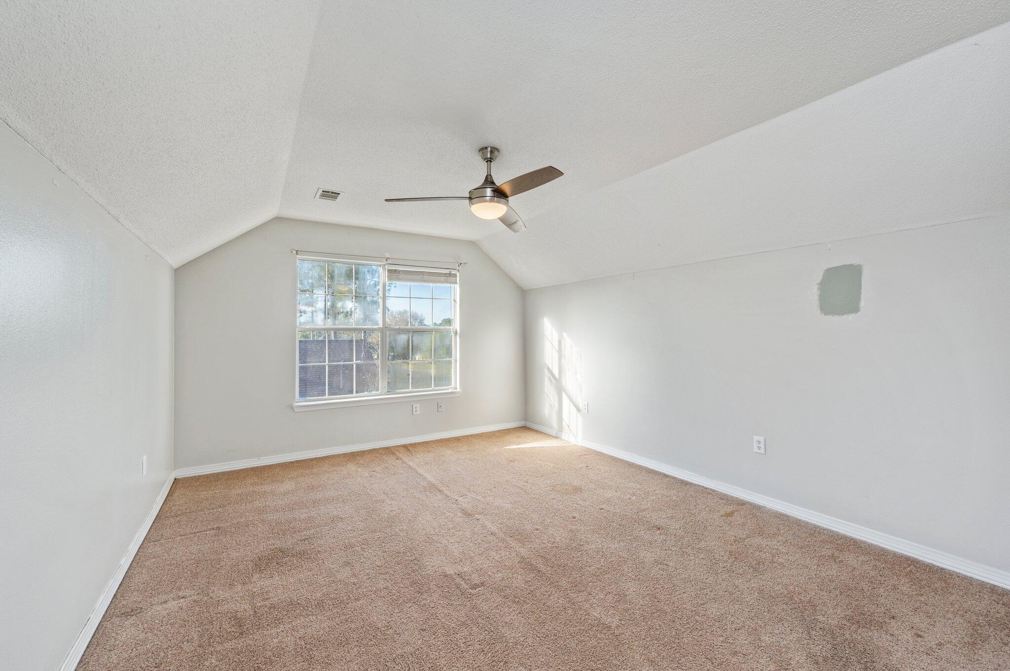 NORTHVIEW 4TH ADD LOT 33 - Residential