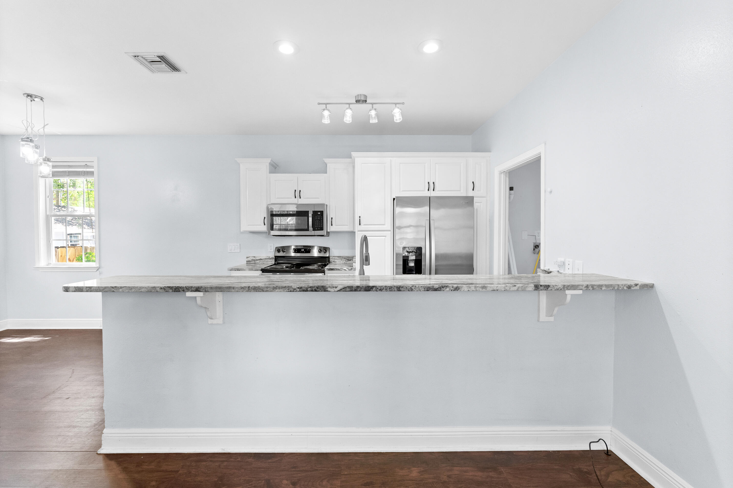 TOWN OF SANTA ROSA - Residential