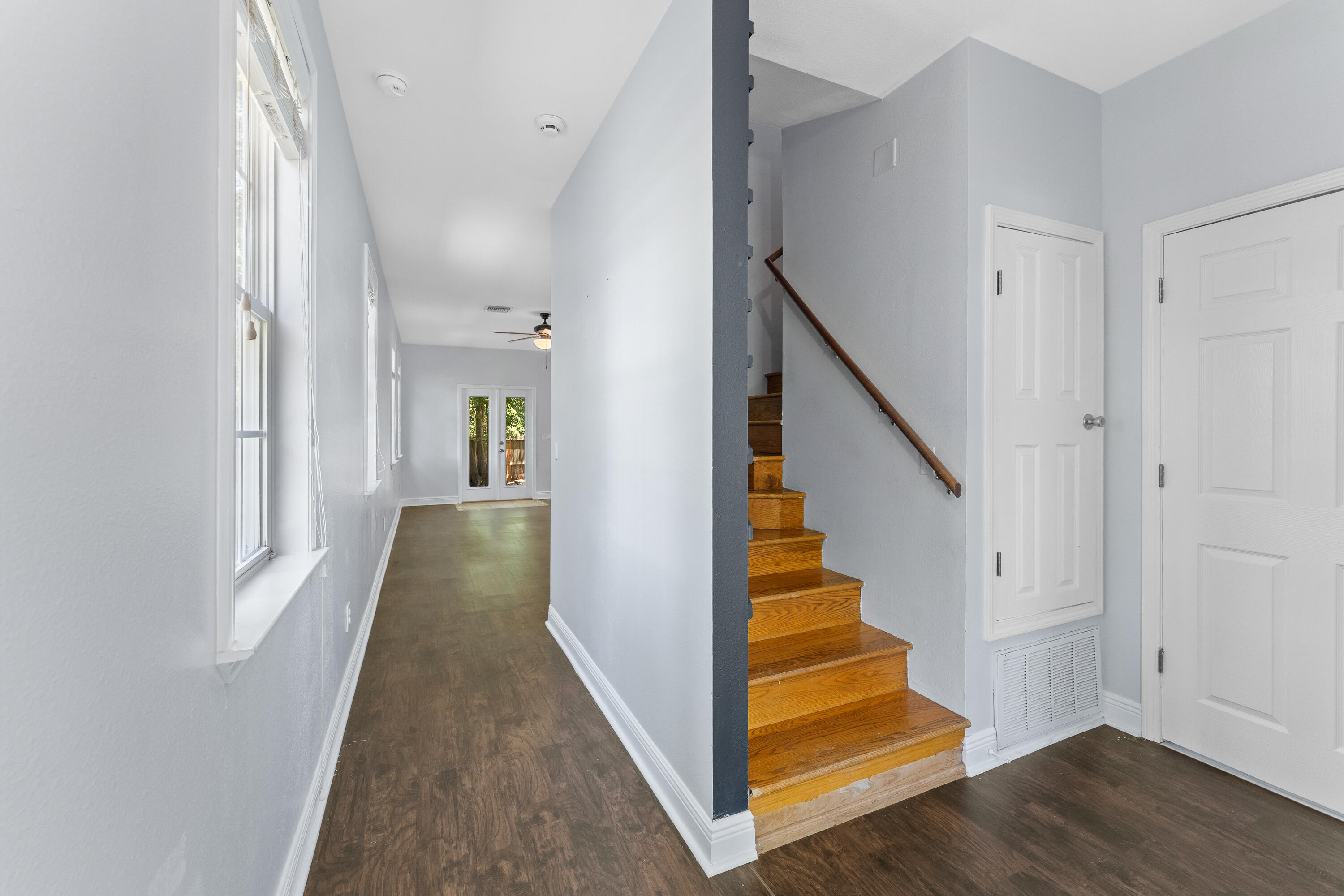 TOWN OF SANTA ROSA - Residential