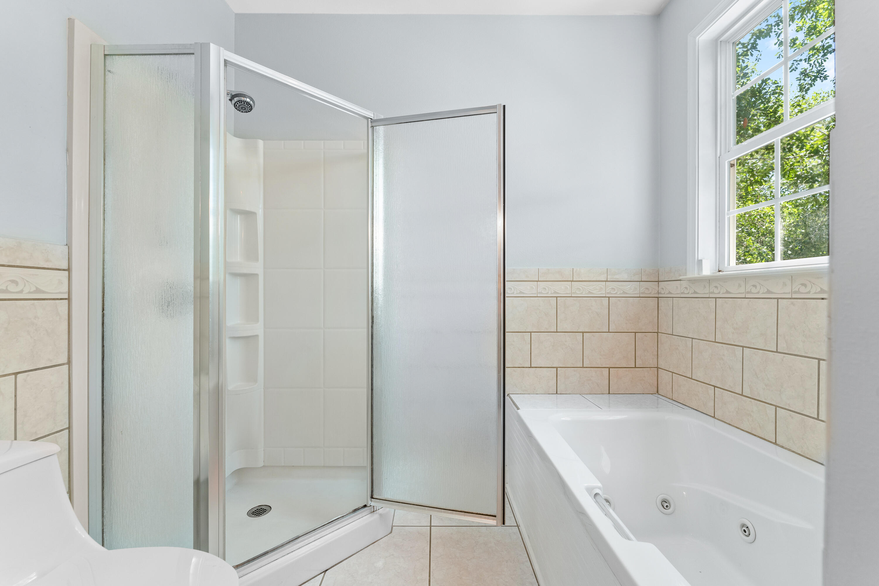 TOWN OF SANTA ROSA - Residential