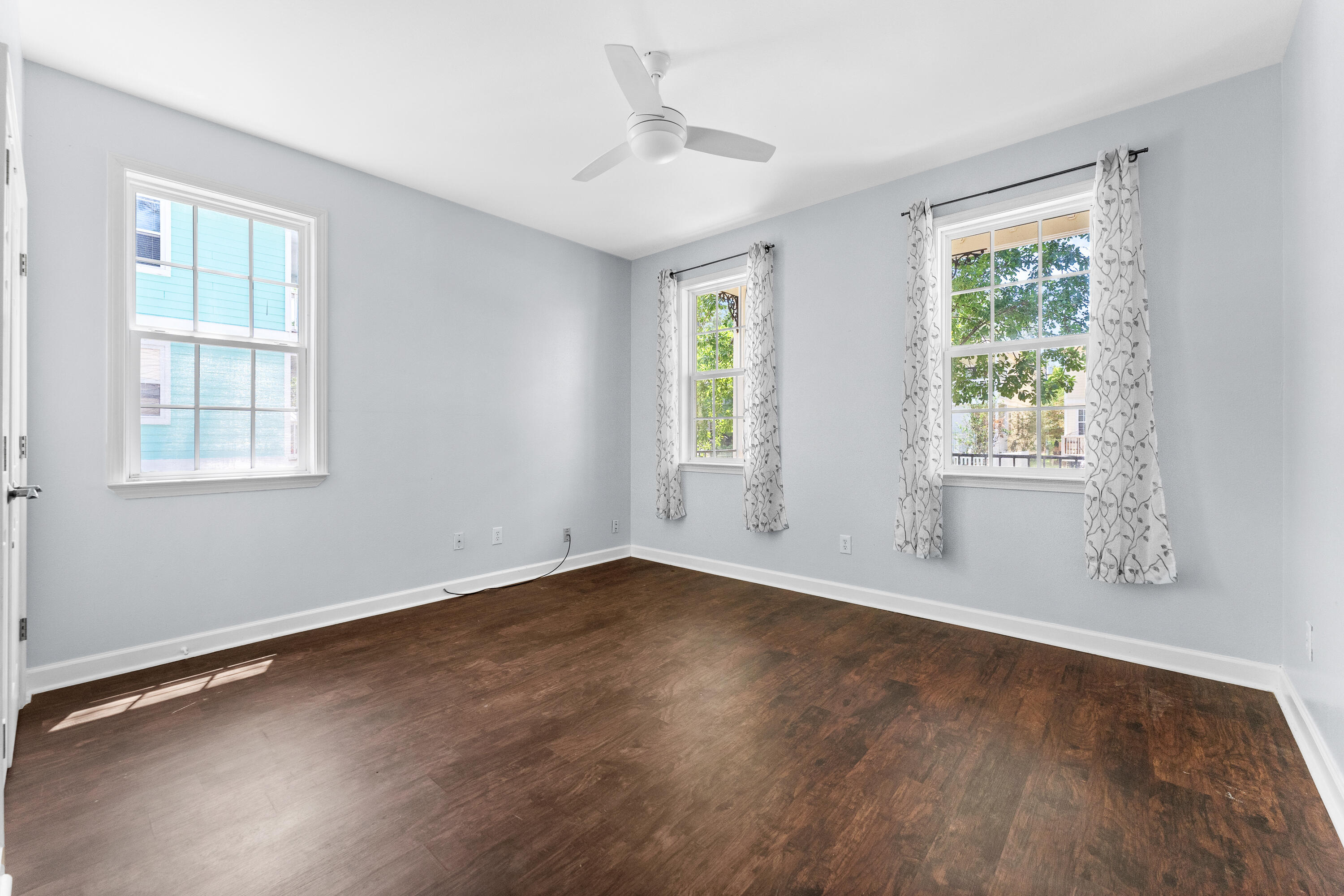 TOWN OF SANTA ROSA - Residential