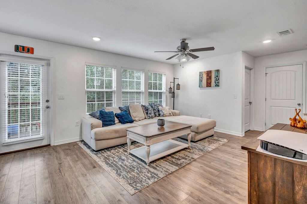 STILLWELL SOUTH - Residential