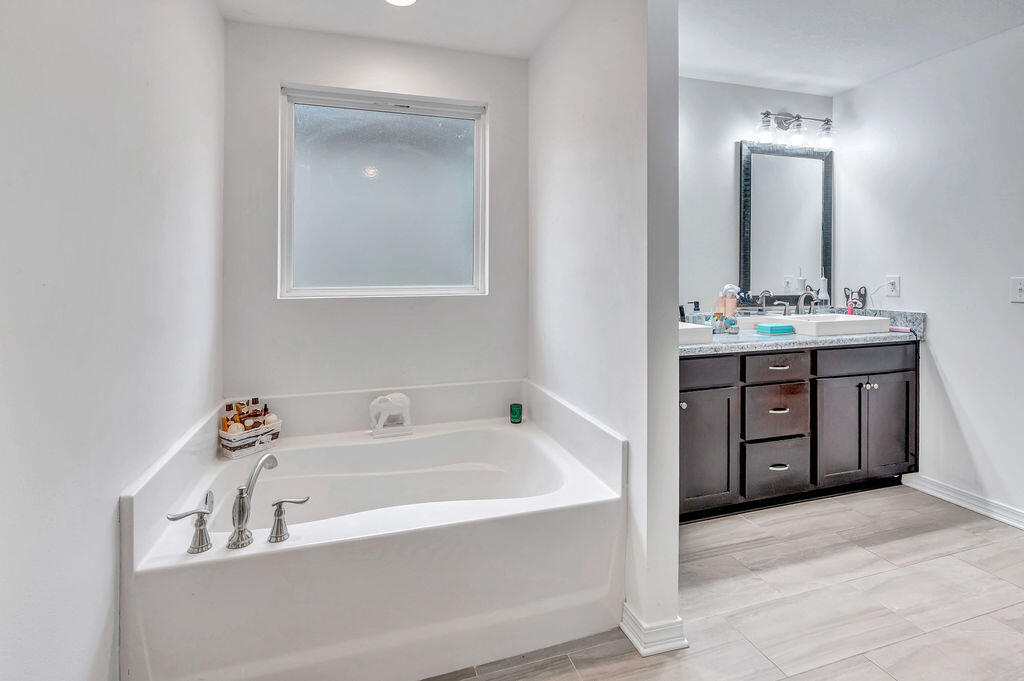 STILLWELL SOUTH - Residential