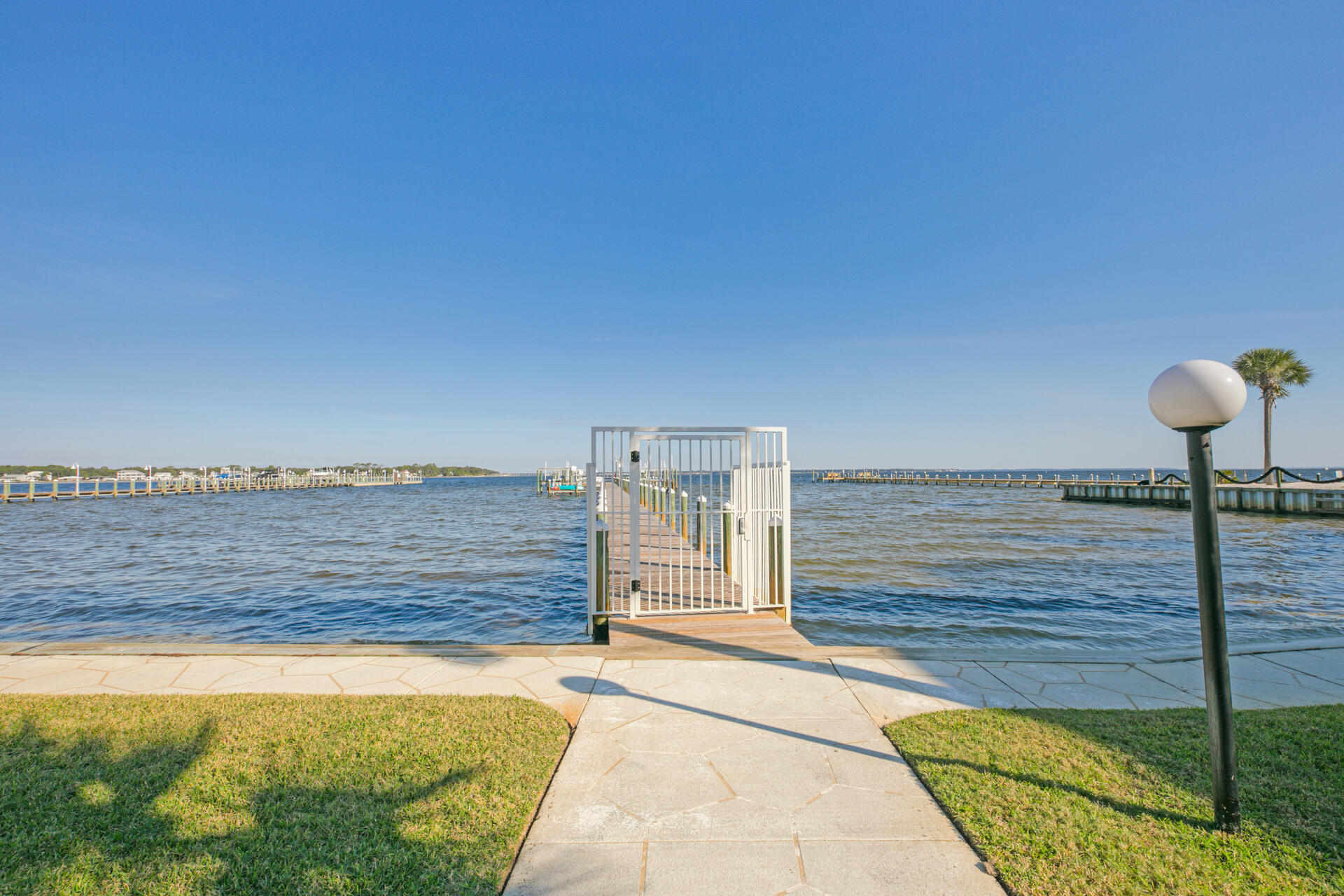 HERMITAGE CONDOMINIUM - Residential