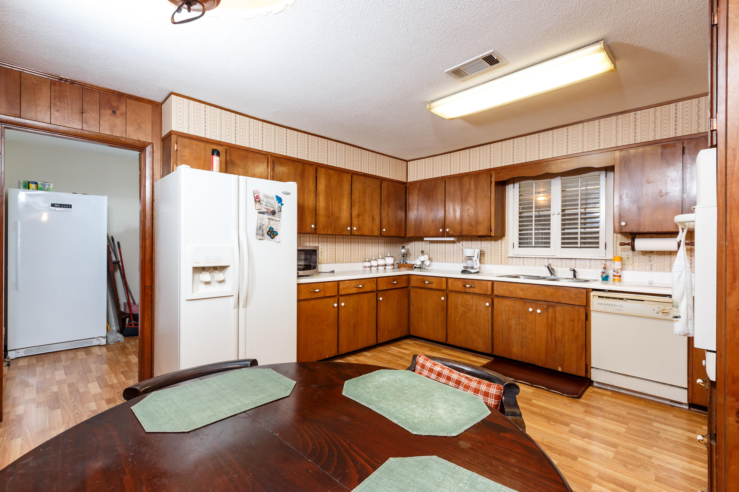 ELLIOTTS POINT - Residential