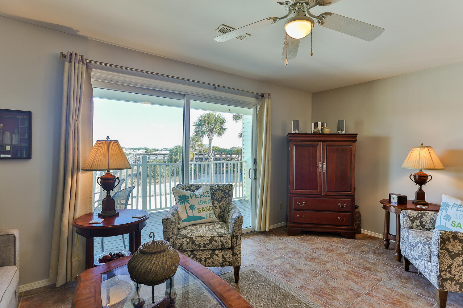 SHORELINE 9 T/H - Residential