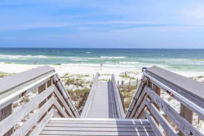 SHORELINE 9 T/H - Residential