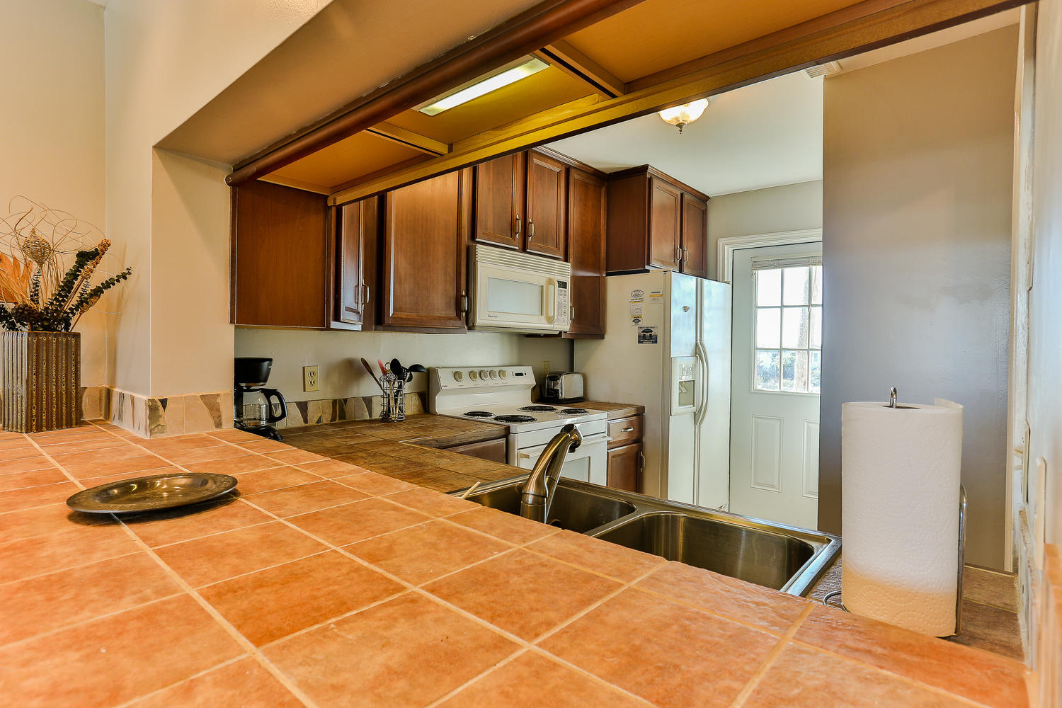 SHORELINE 9 T/H - Residential