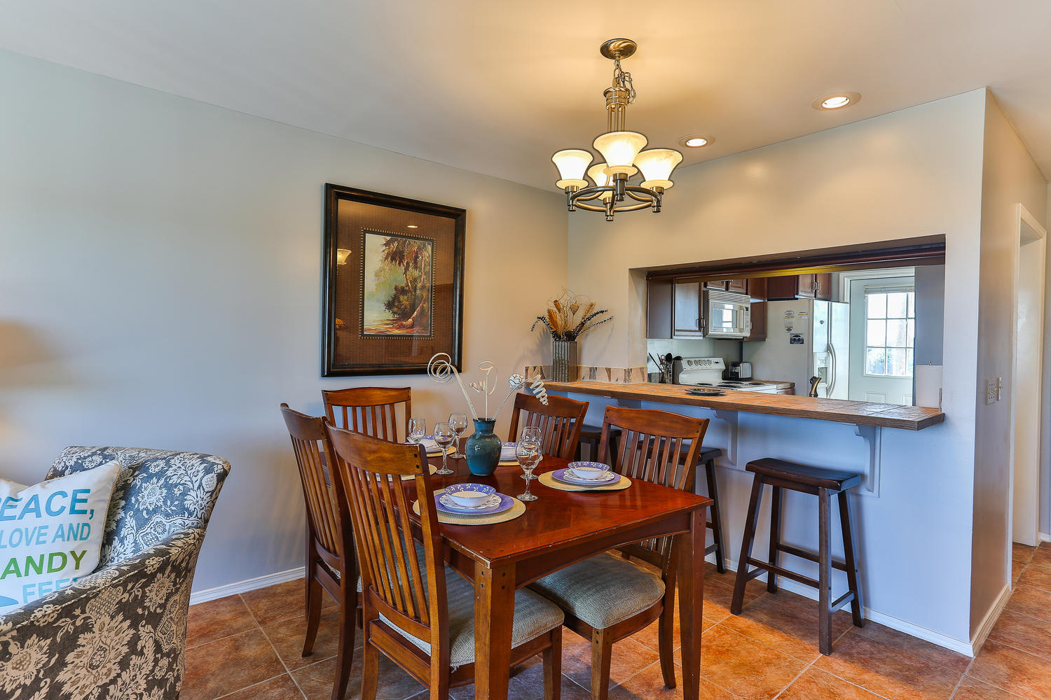 SHORELINE 9 T/H - Residential