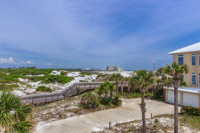 SHORELINE 9 T/H - Residential
