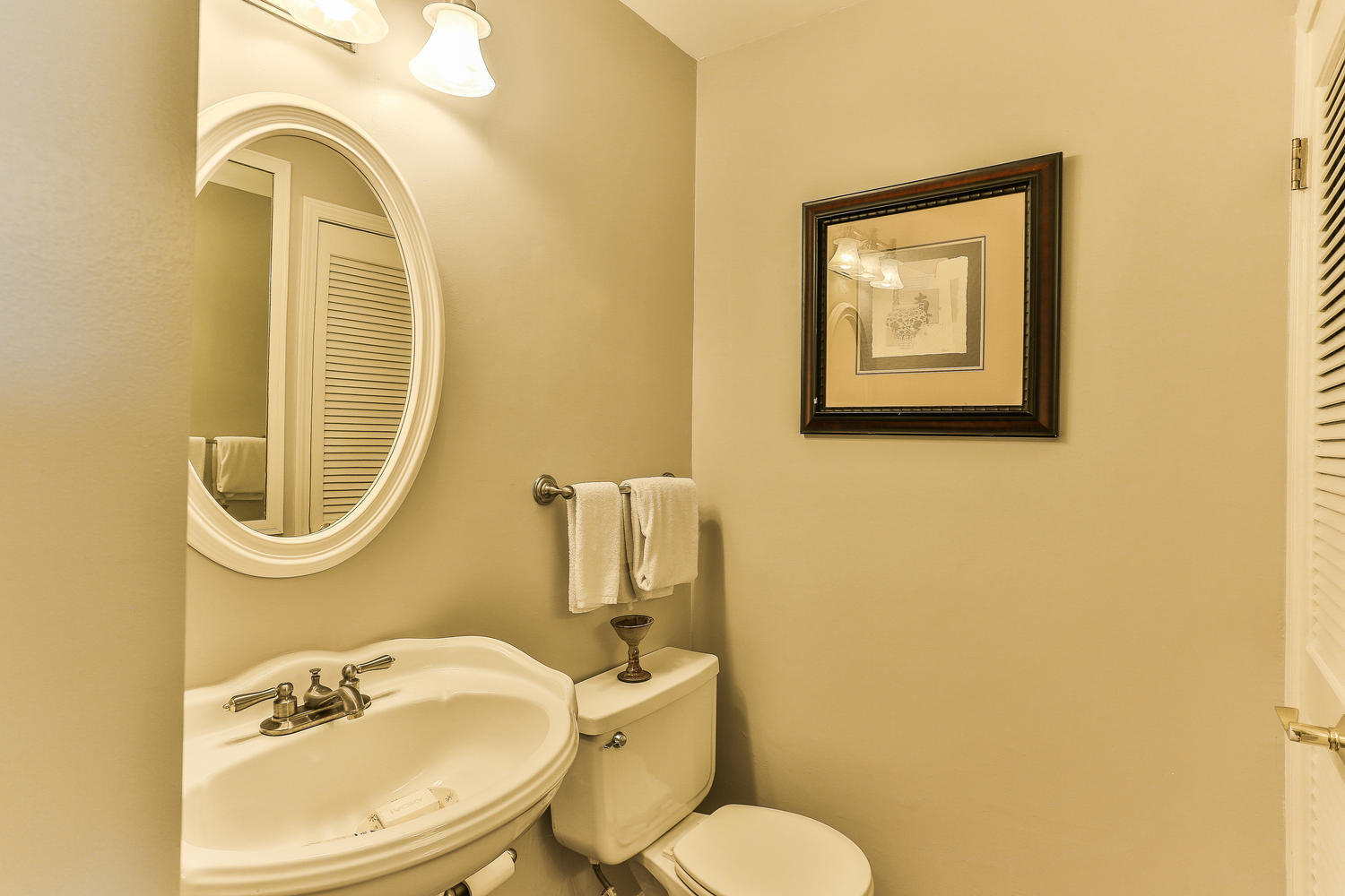 SHORELINE 9 T/H - Residential