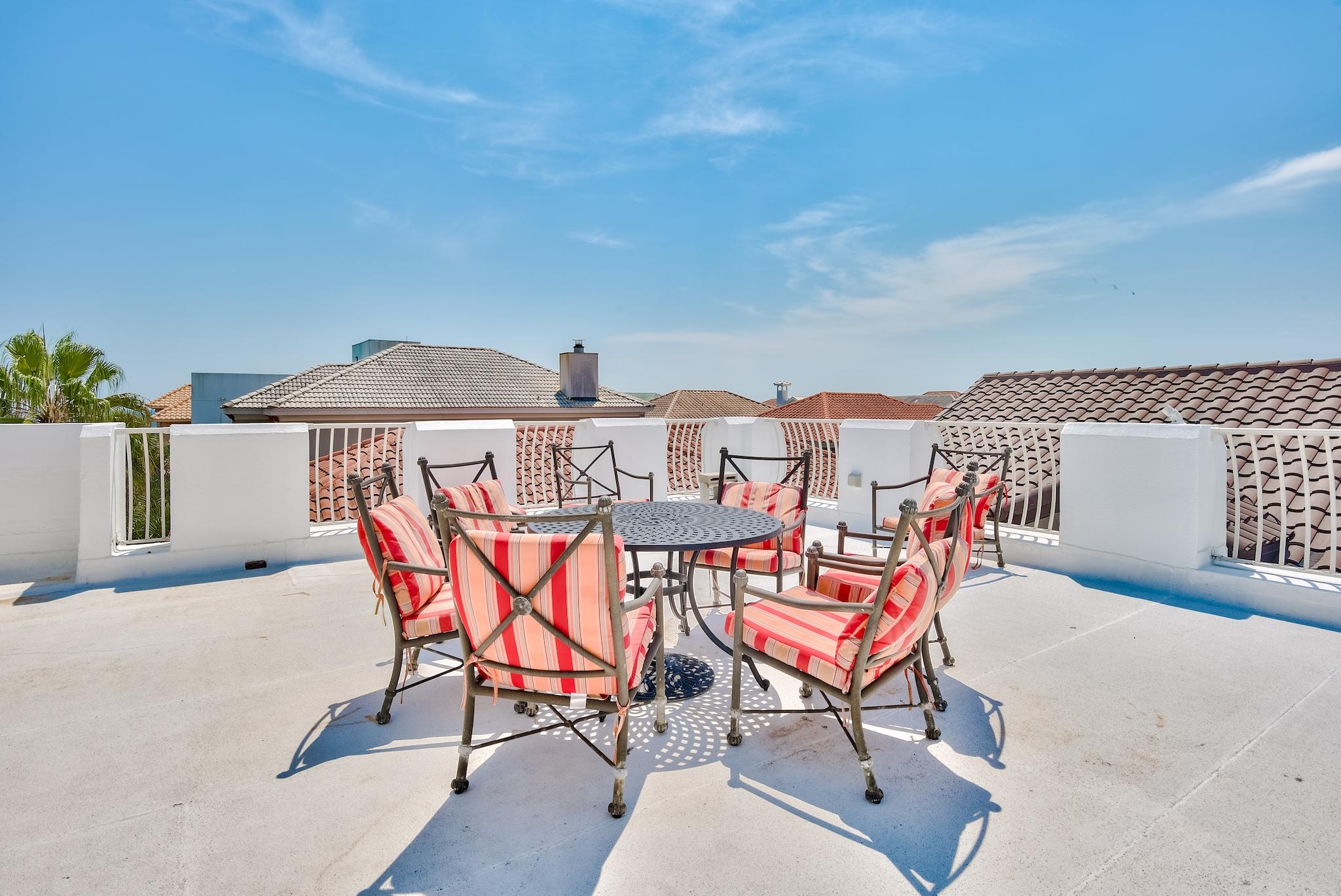 DESTINY BY THE SEA - Residential