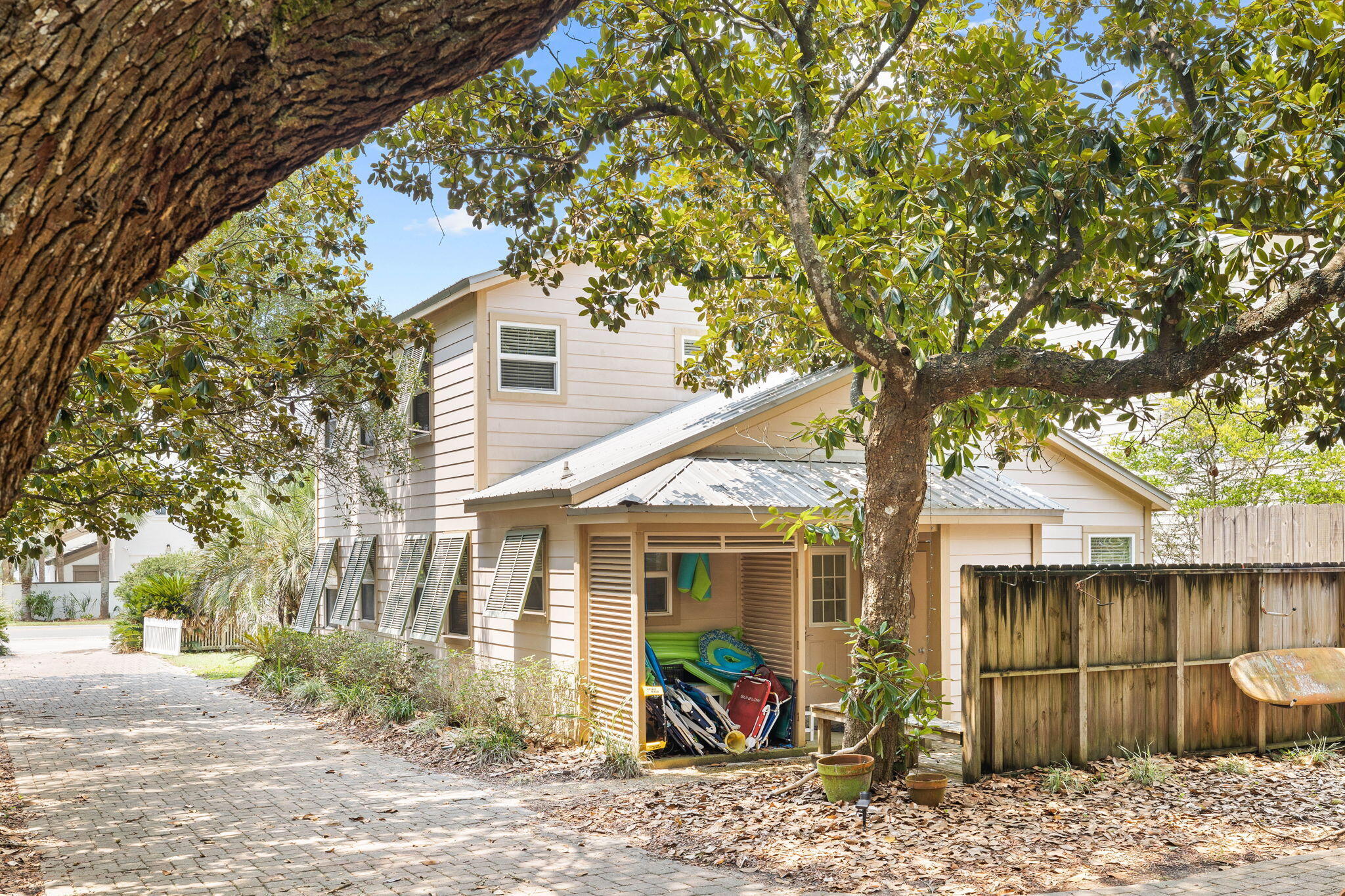 SEAGROVE 1ST ADDN - Residential