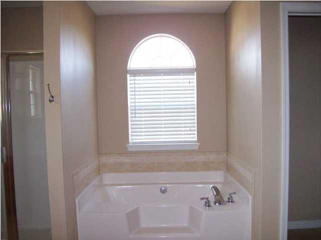 SAVANNAH PLANTATION - Residential