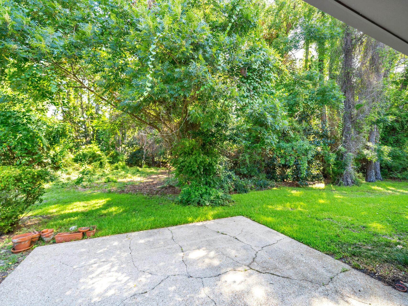 KELL-AIRE GARDENS - Residential