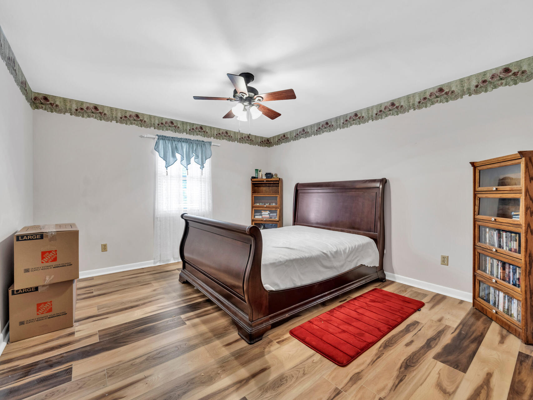 KELL-AIRE GARDENS - Residential