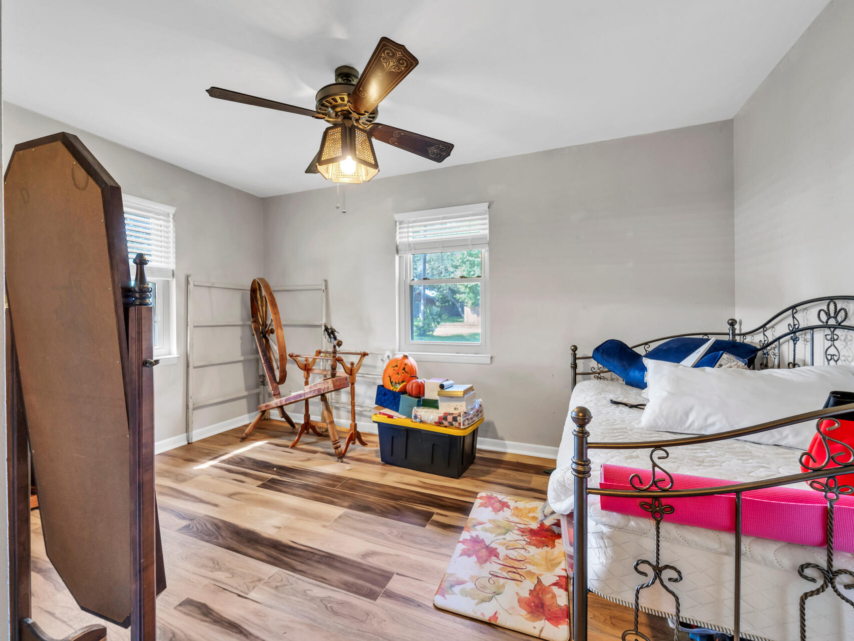 KELL-AIRE GARDENS - Residential