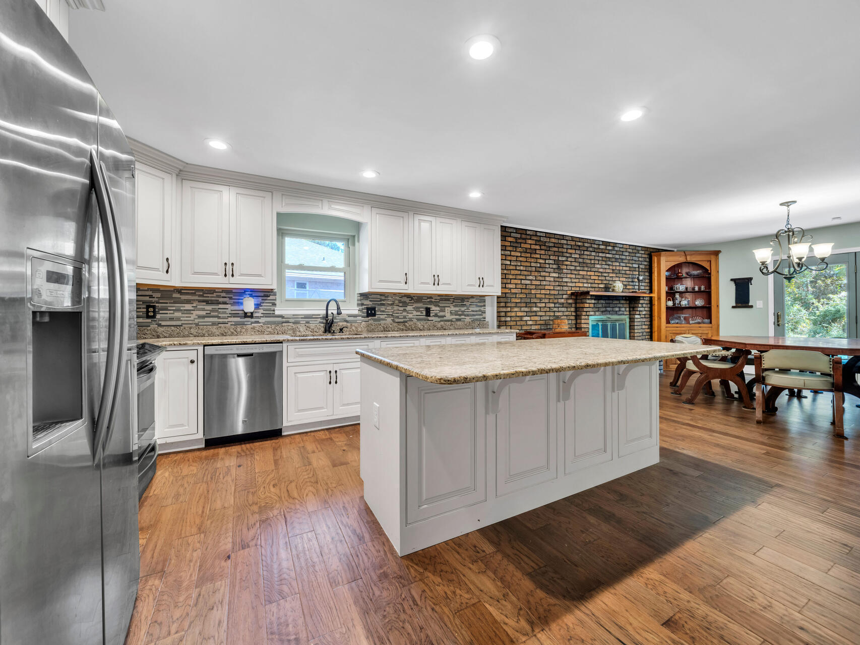 KELL-AIRE GARDENS - Residential